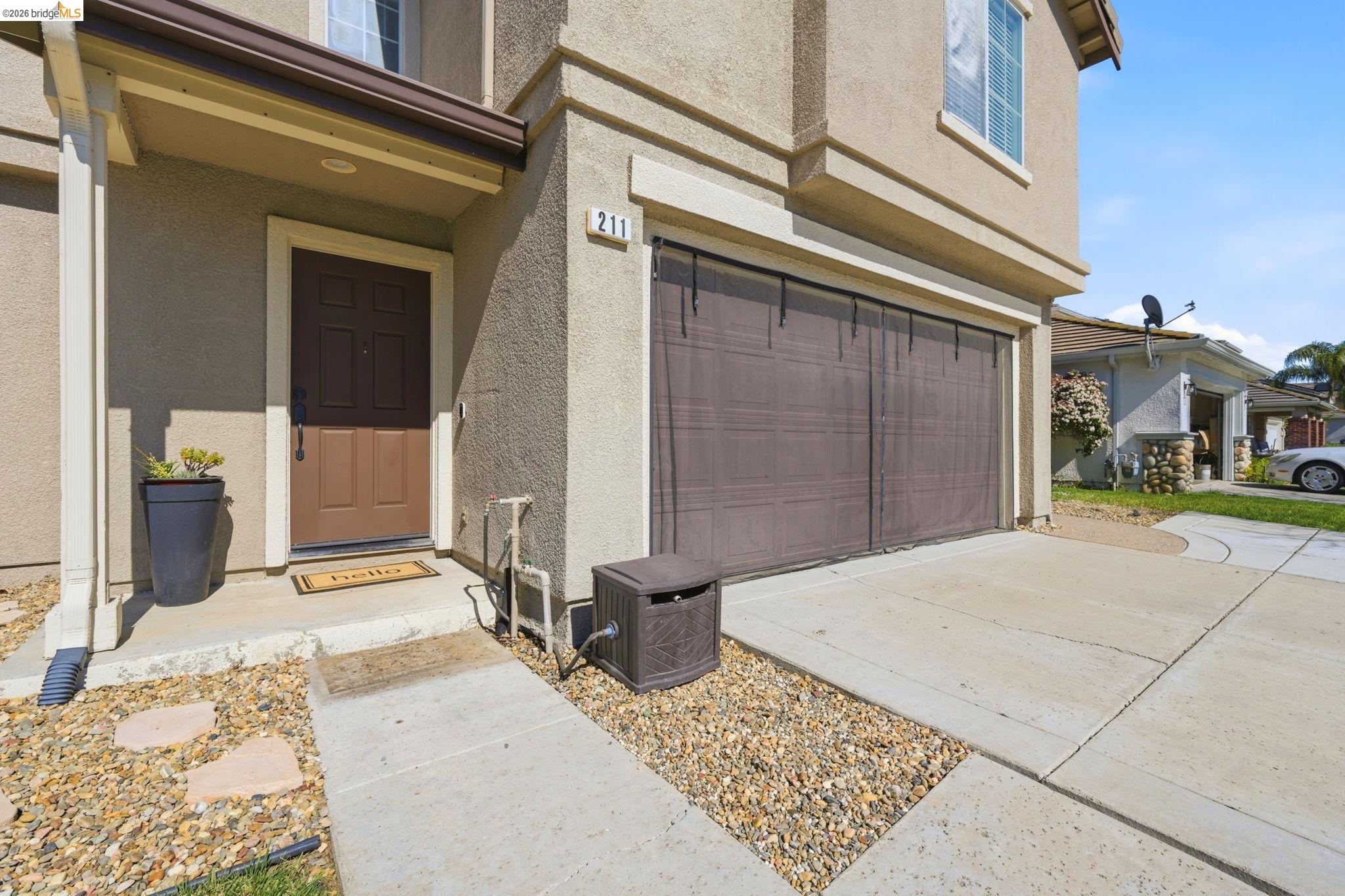 211 Brushwood Pl