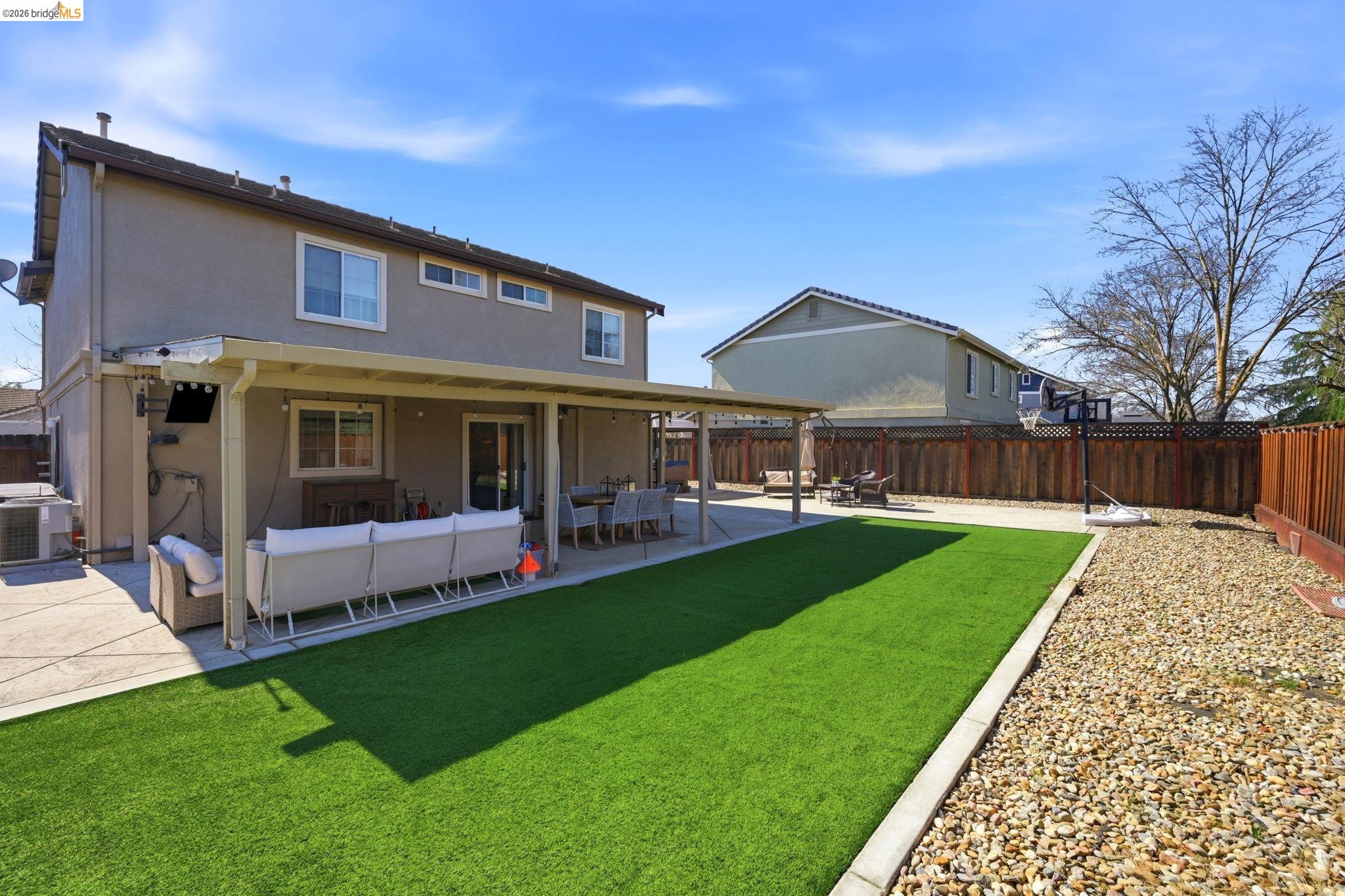 211 Brushwood Pl