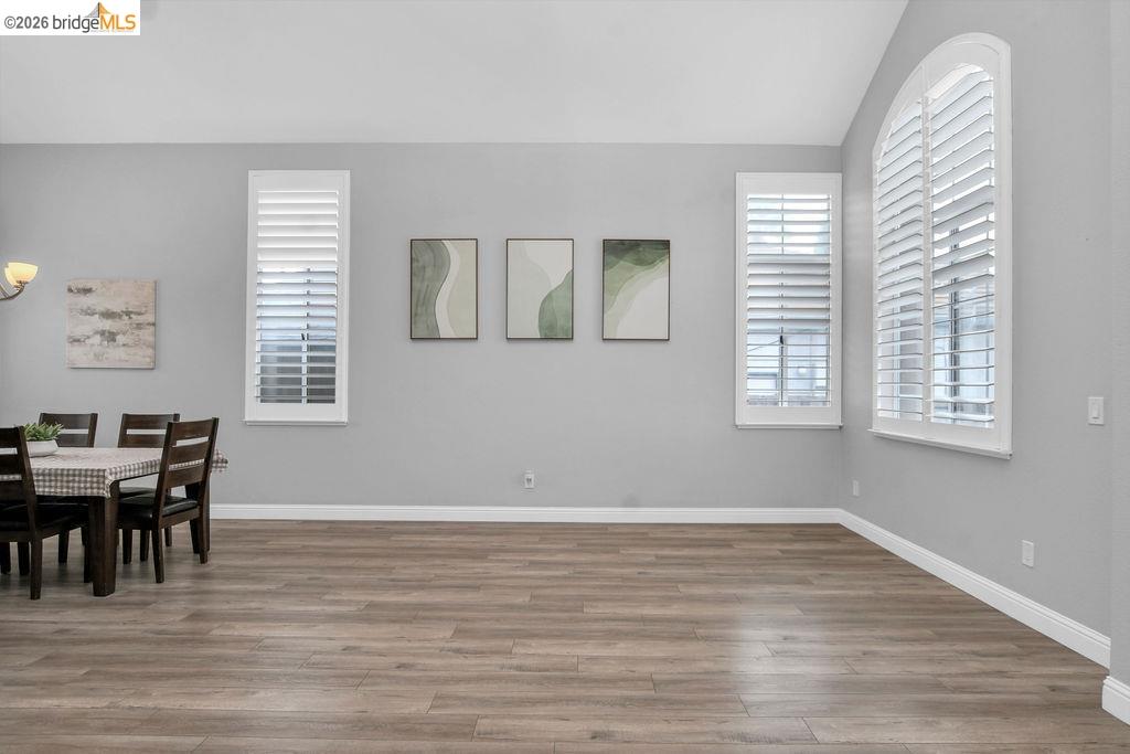 4010 Goleta Pl