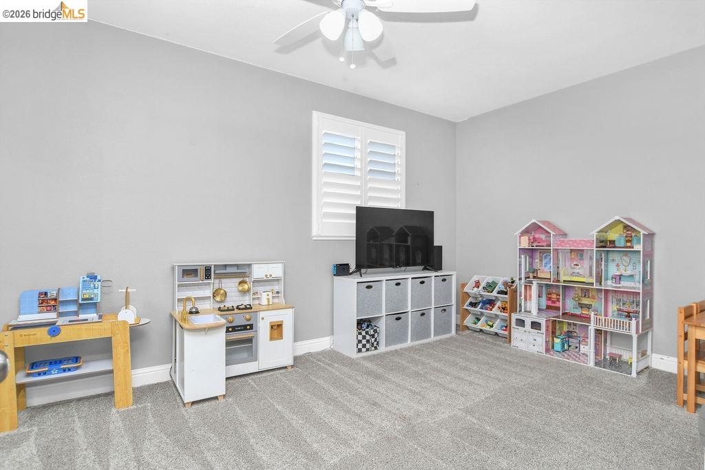 4010 Goleta Pl