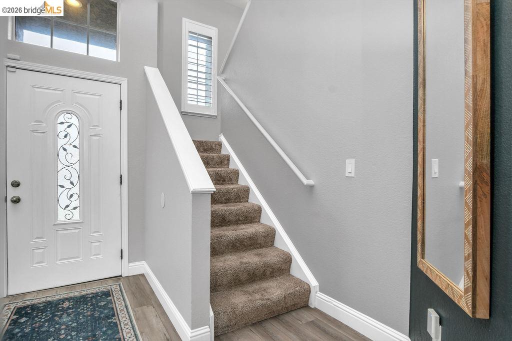4010 Goleta Pl