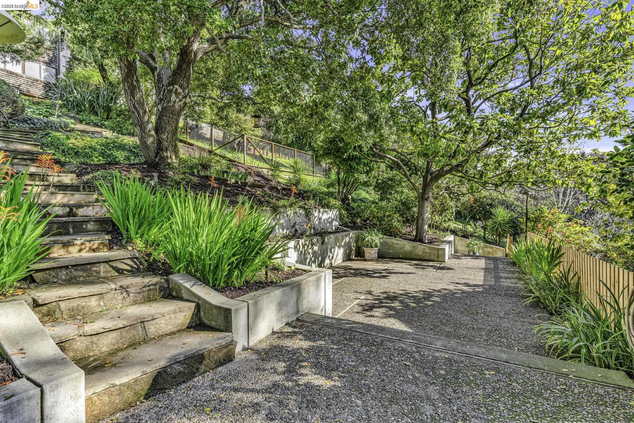 641 Alvarado Rd