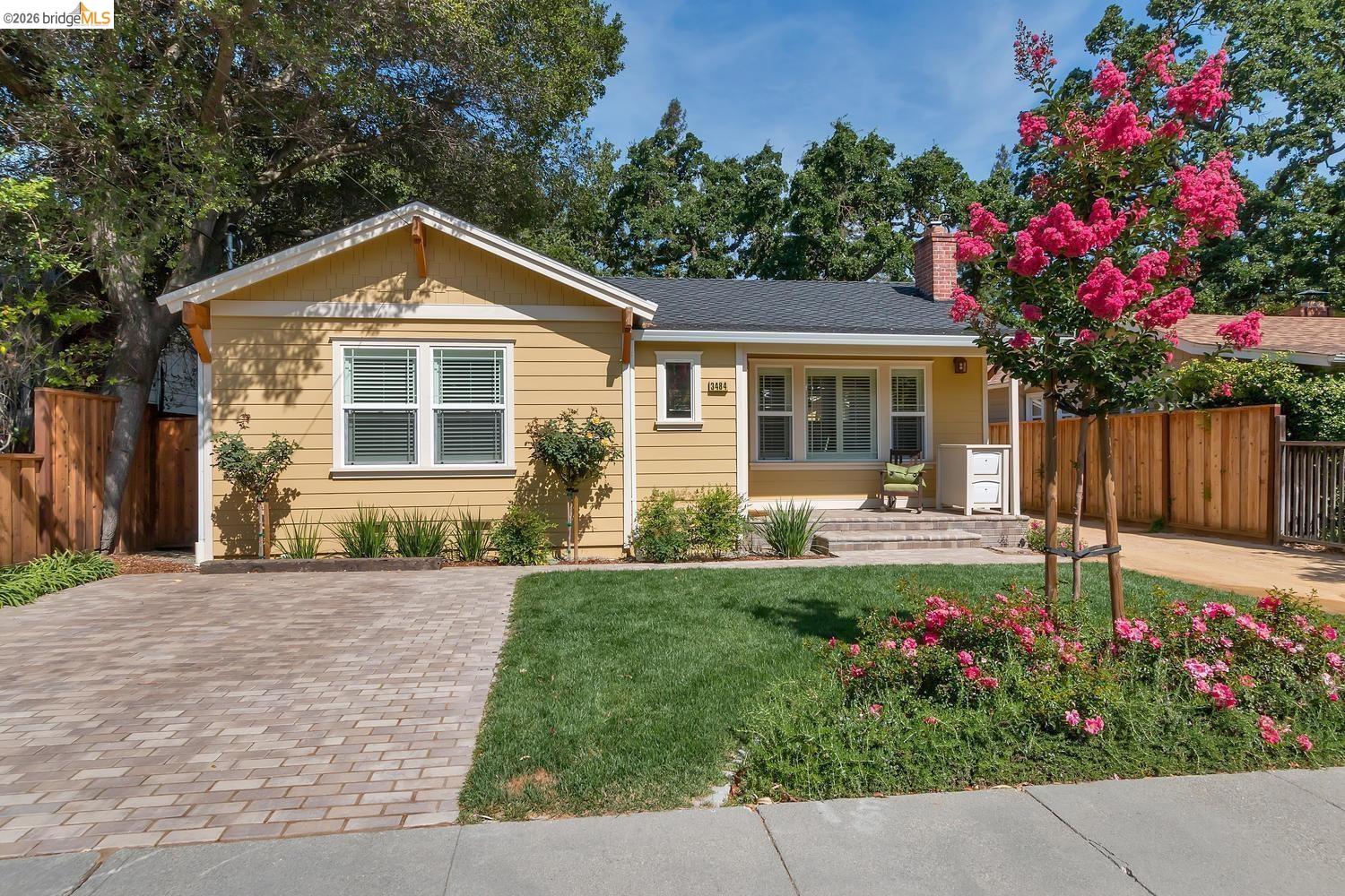3484 Moraga BLVD