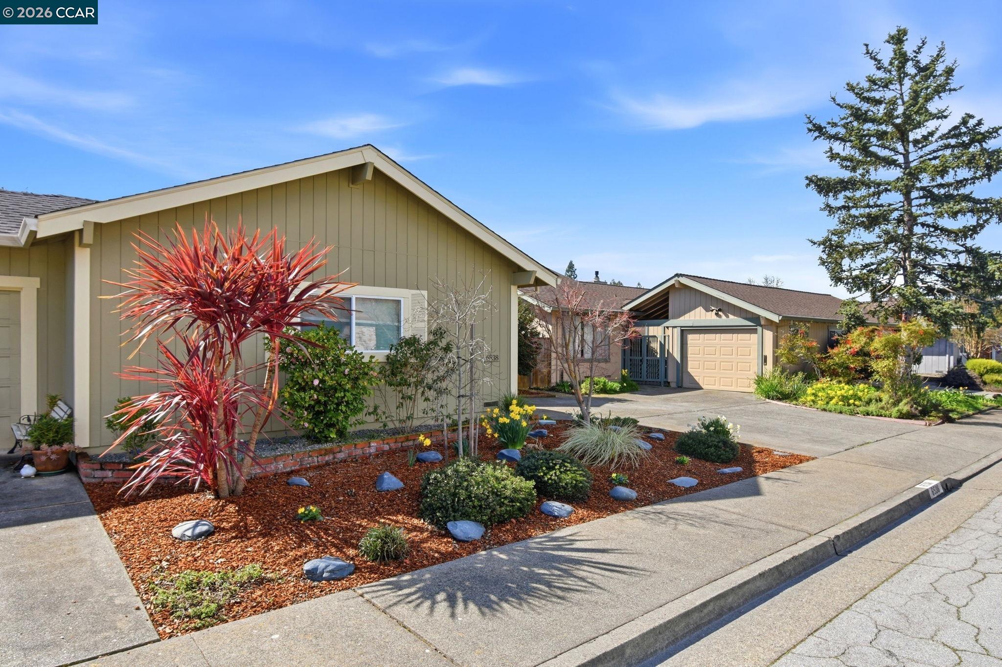 6538 Stonecroft Ter