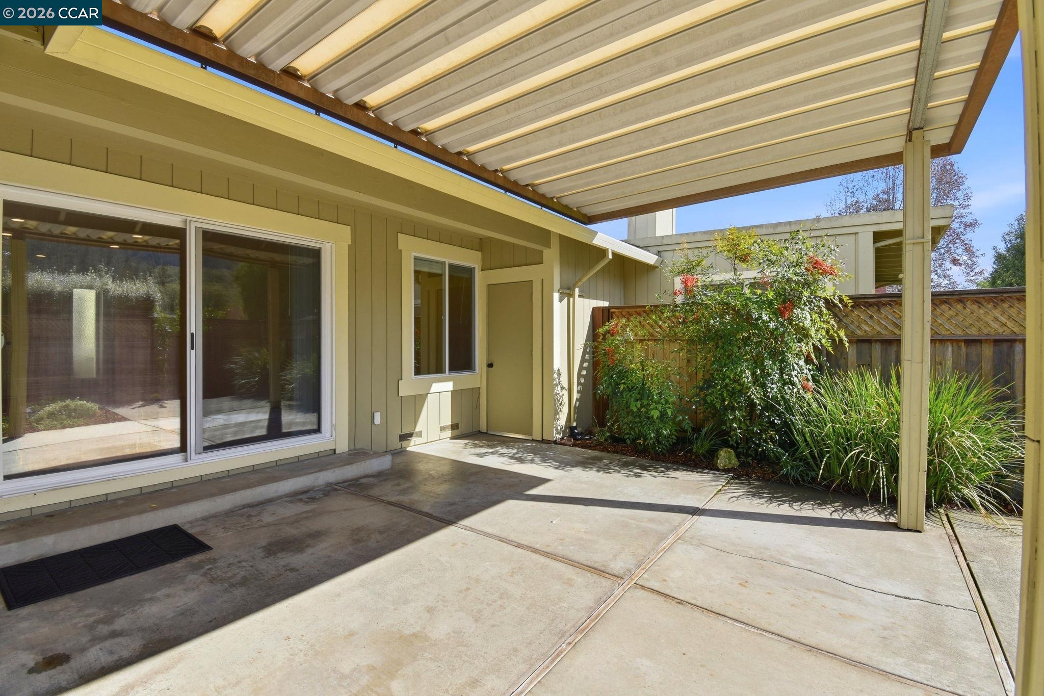 6538 Stonecroft Ter