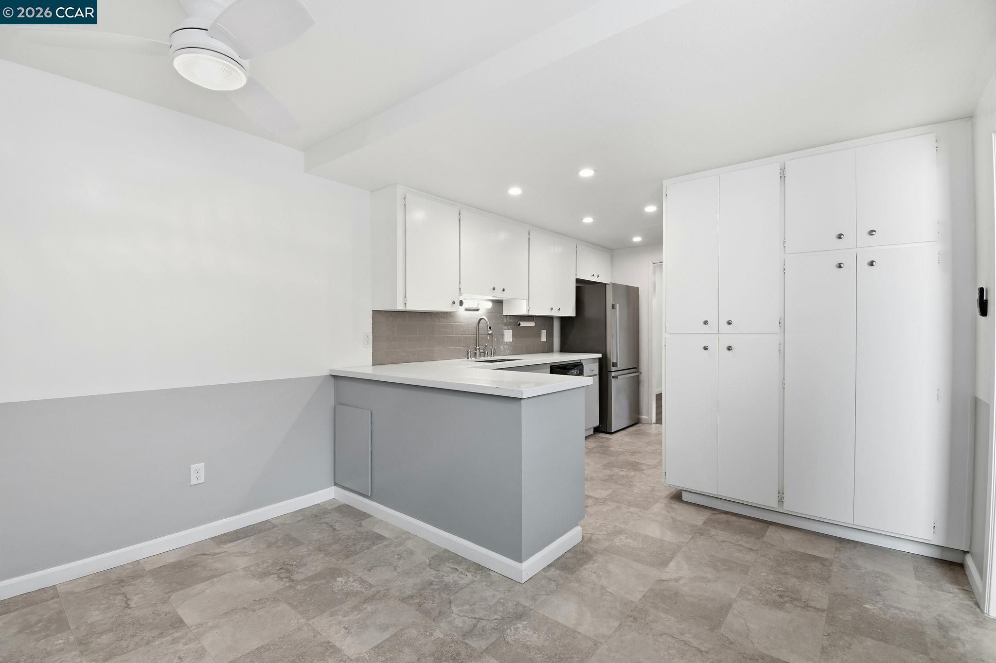 6538 Stonecroft Ter