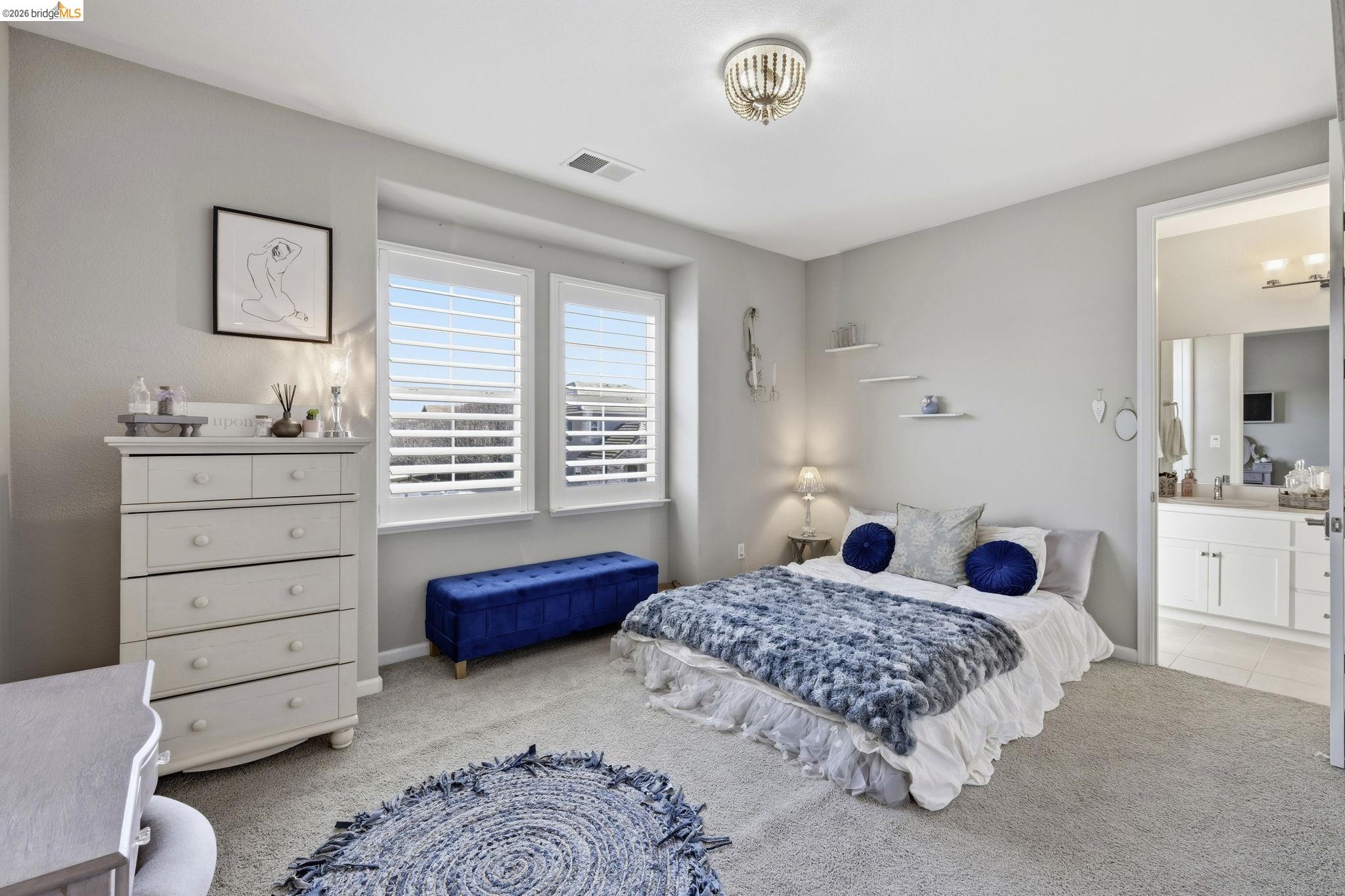 369 Parkfield Way