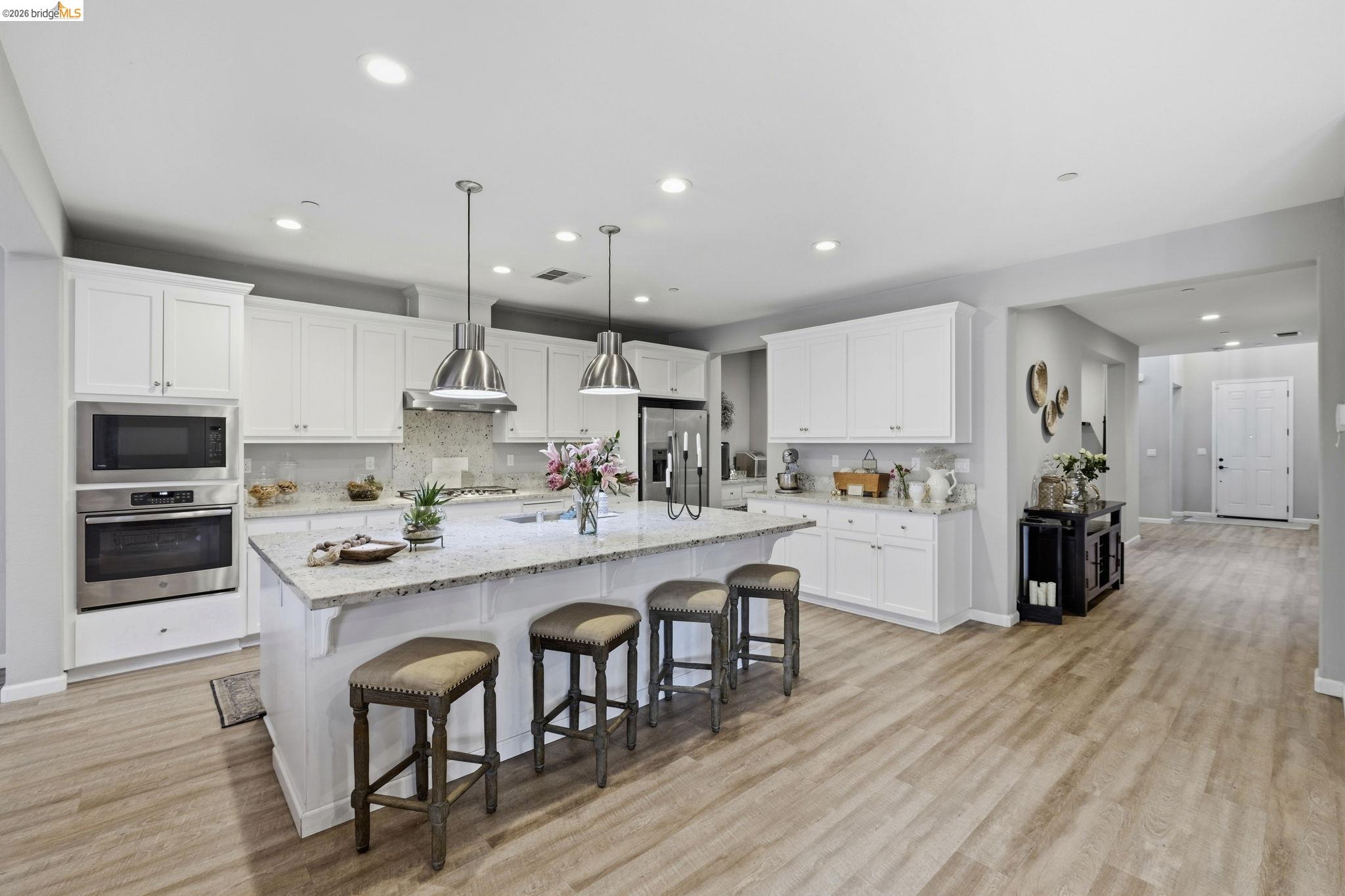 369 Parkfield Way