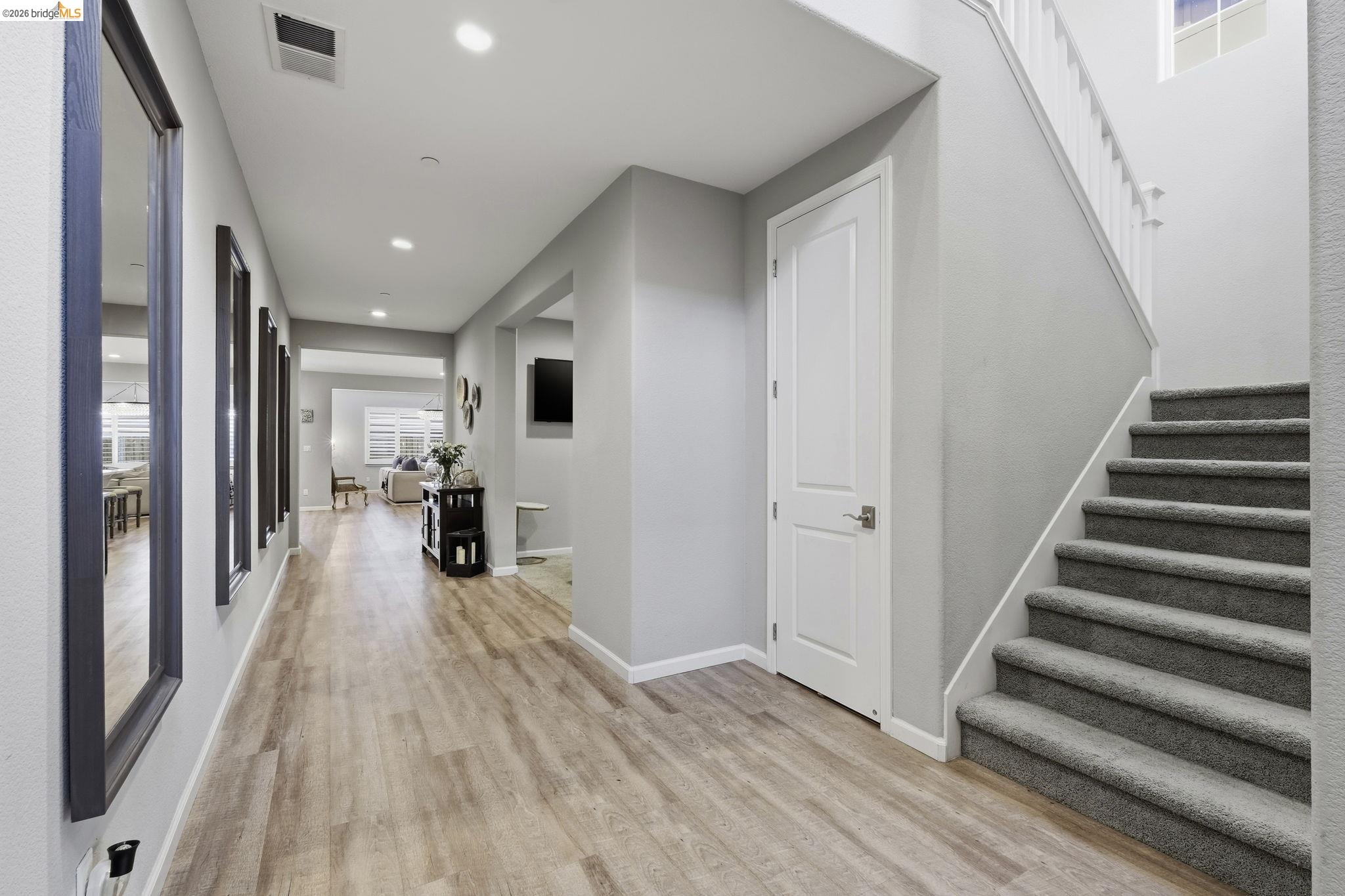 369 Parkfield Way