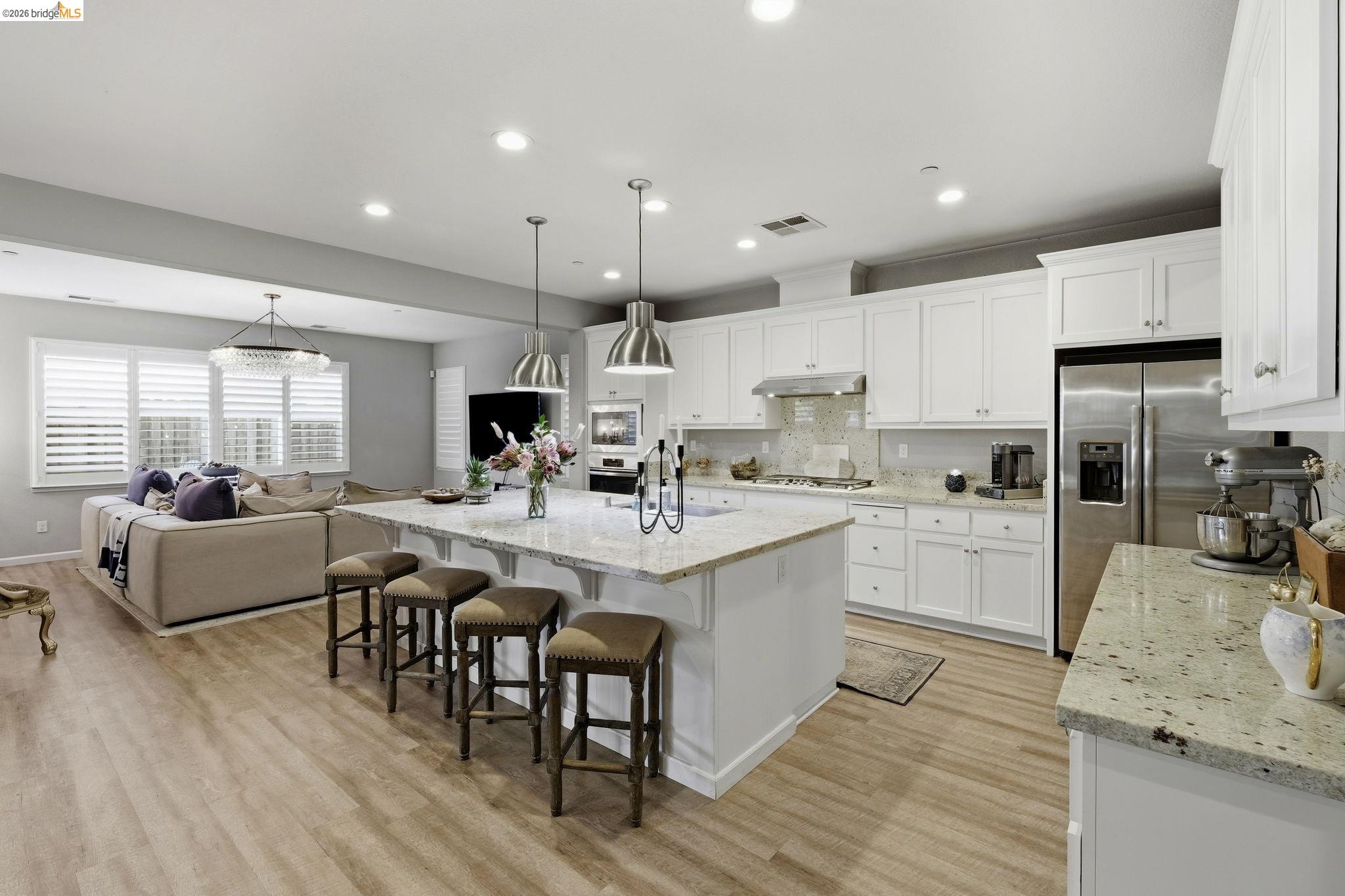 369 Parkfield Way