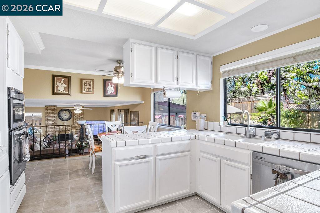1512 Mellissa Ct