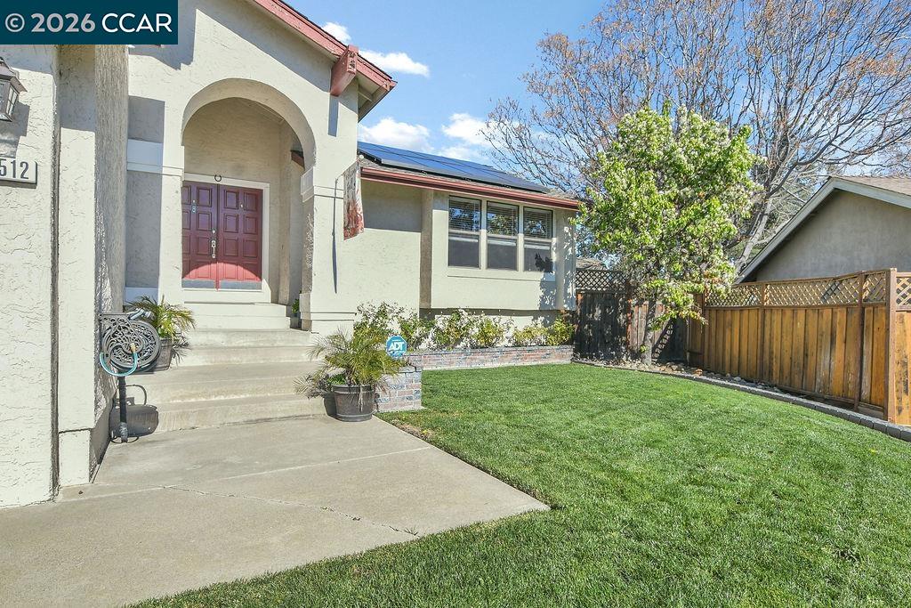1512 Mellissa Ct