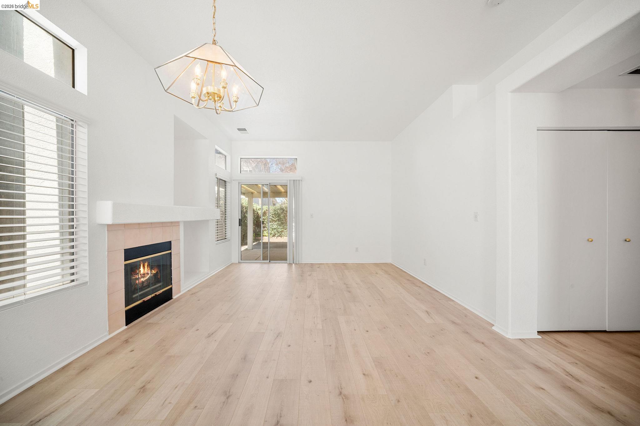 1759 Laurelgrove Ln
