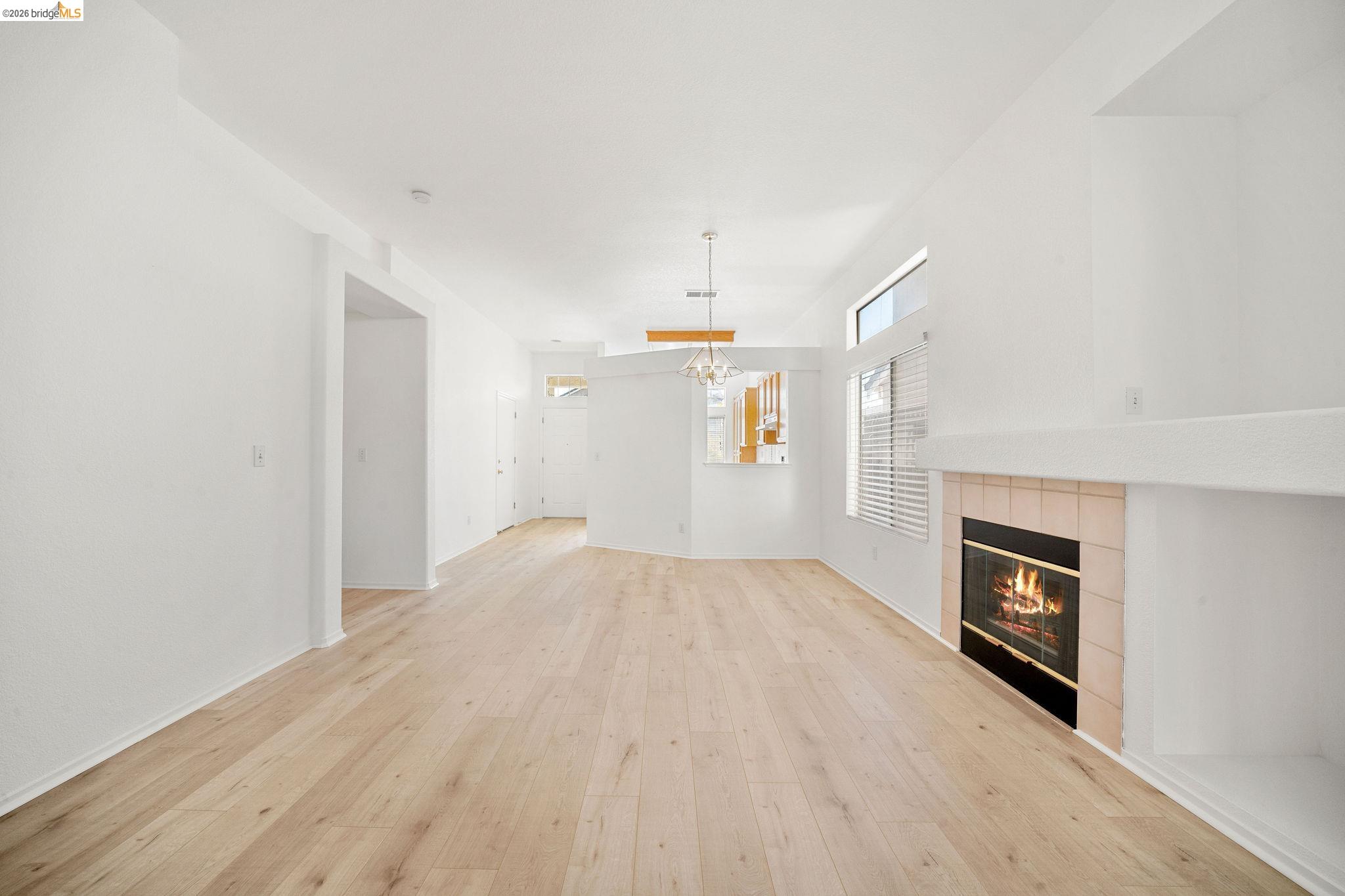 1759 Laurelgrove Ln