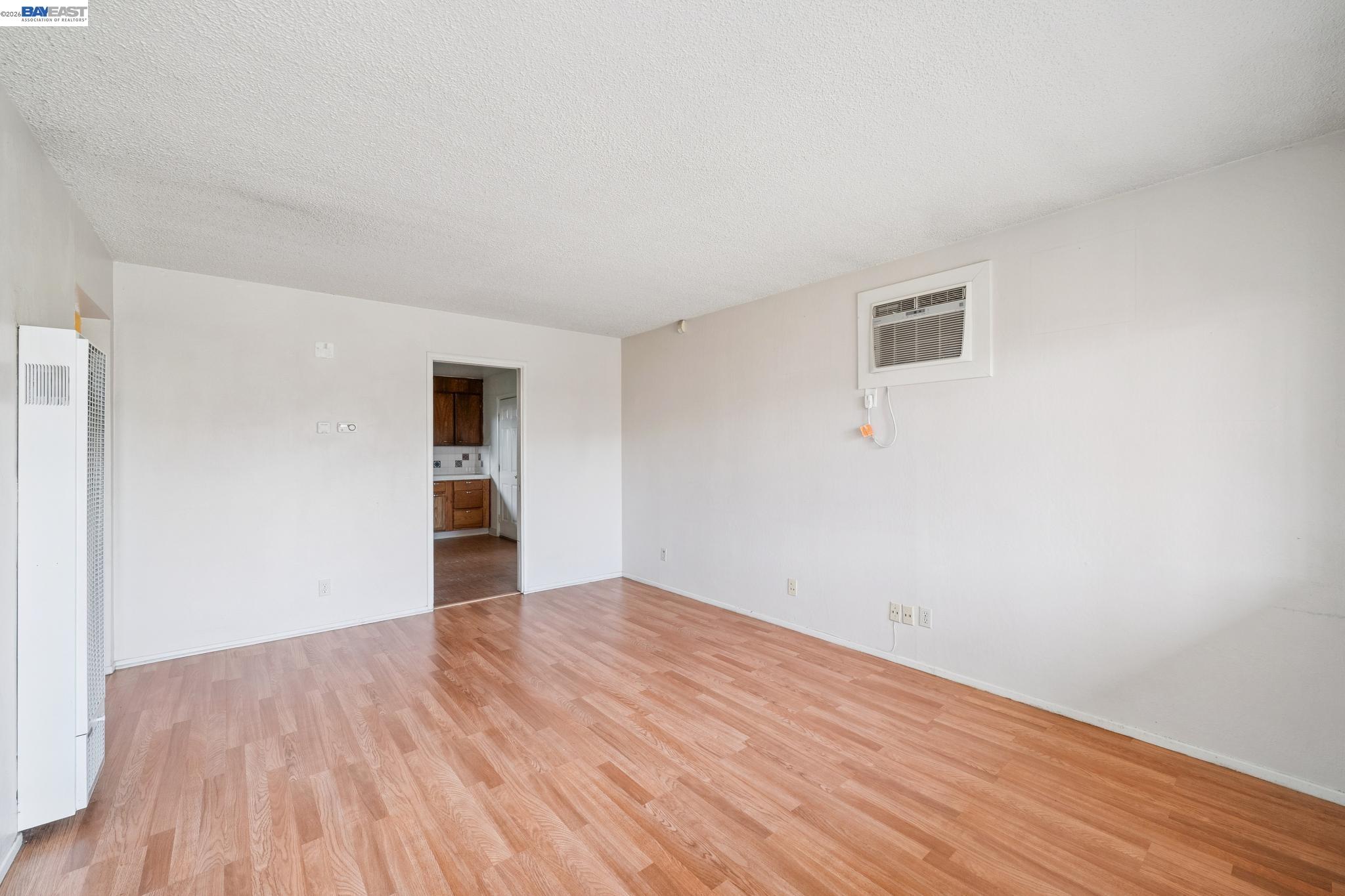 1384 Berry Ln