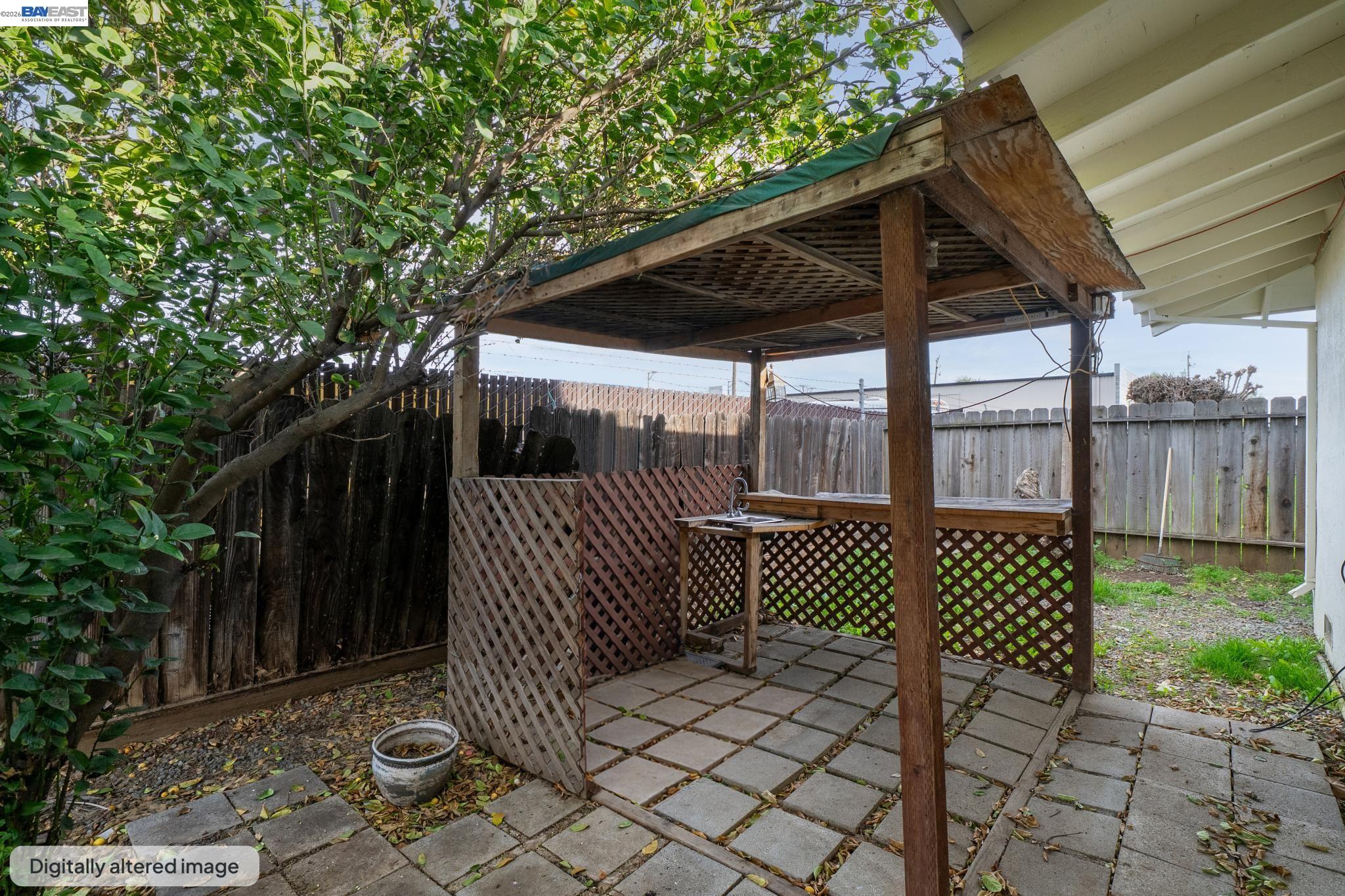 1384 Berry Ln