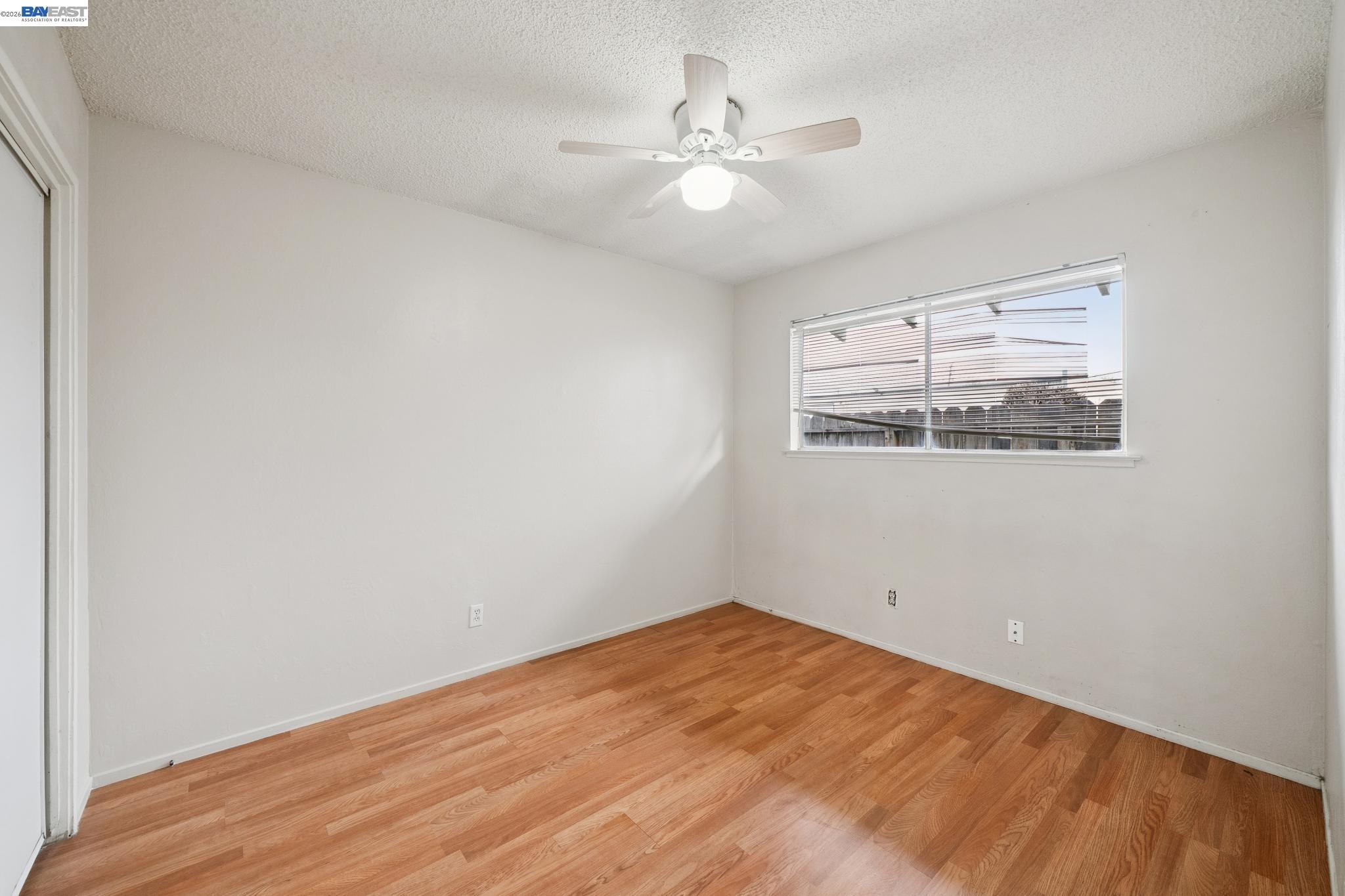 1384 Berry Ln