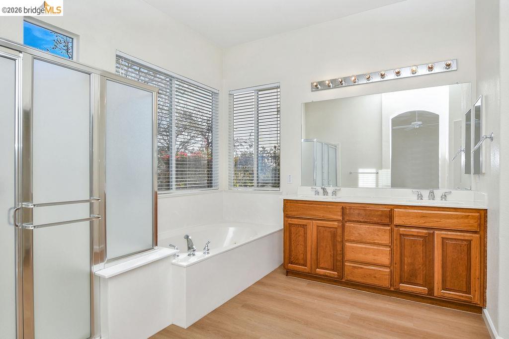 1503 Bismarck Ln