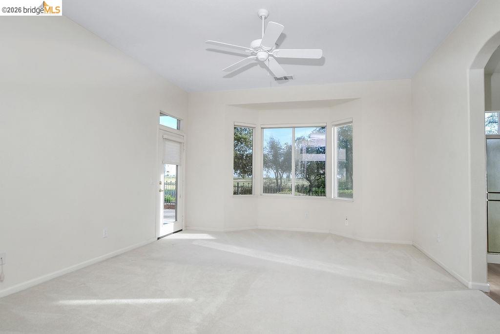 1503 Bismarck Ln