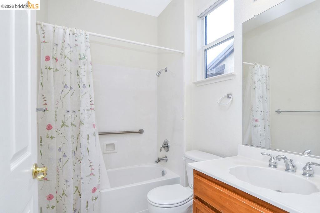1503 Bismarck Ln