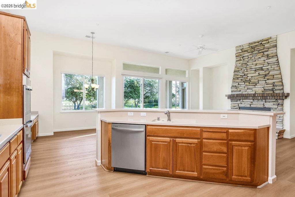 1503 Bismarck Ln