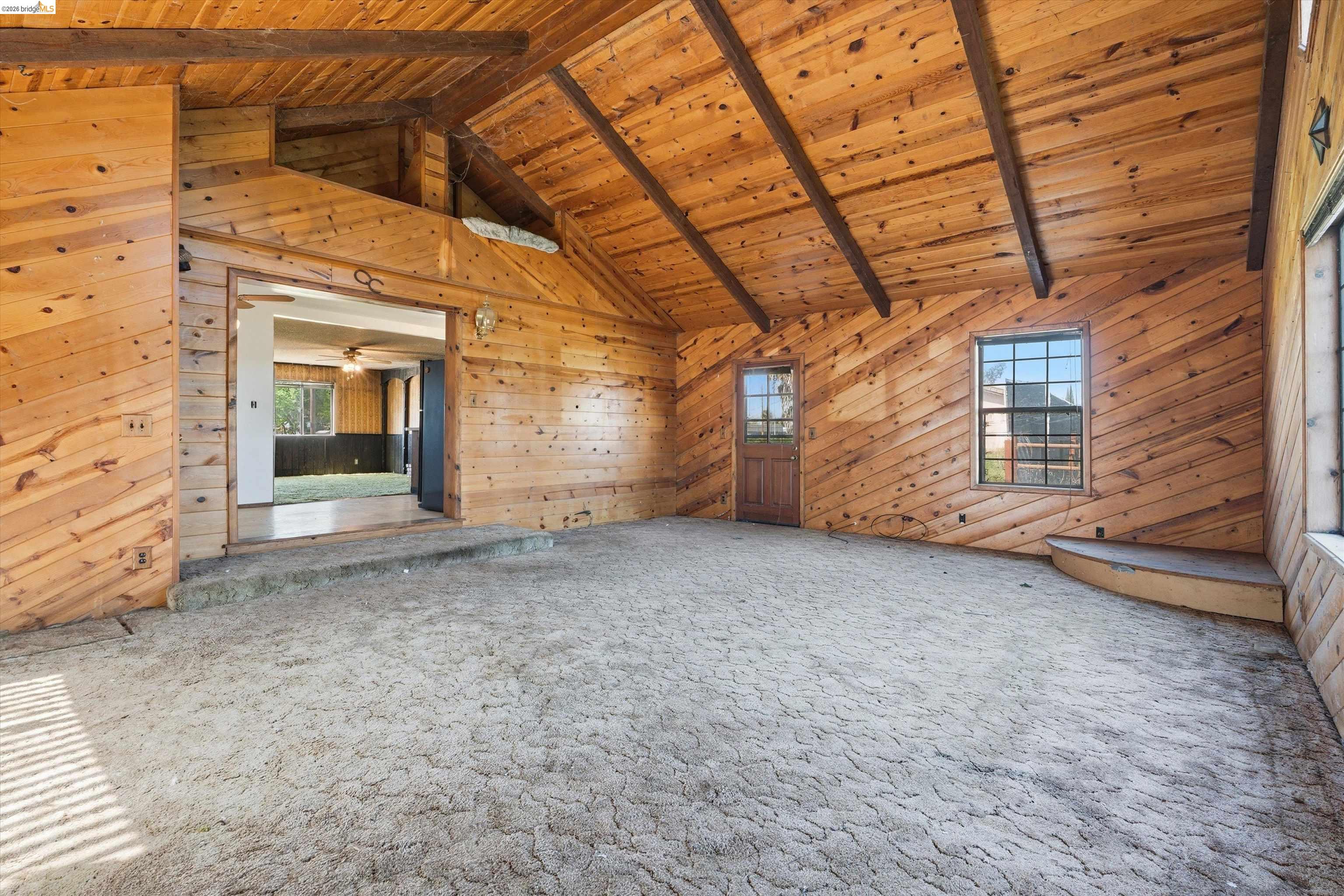 5364 Aspen Rd