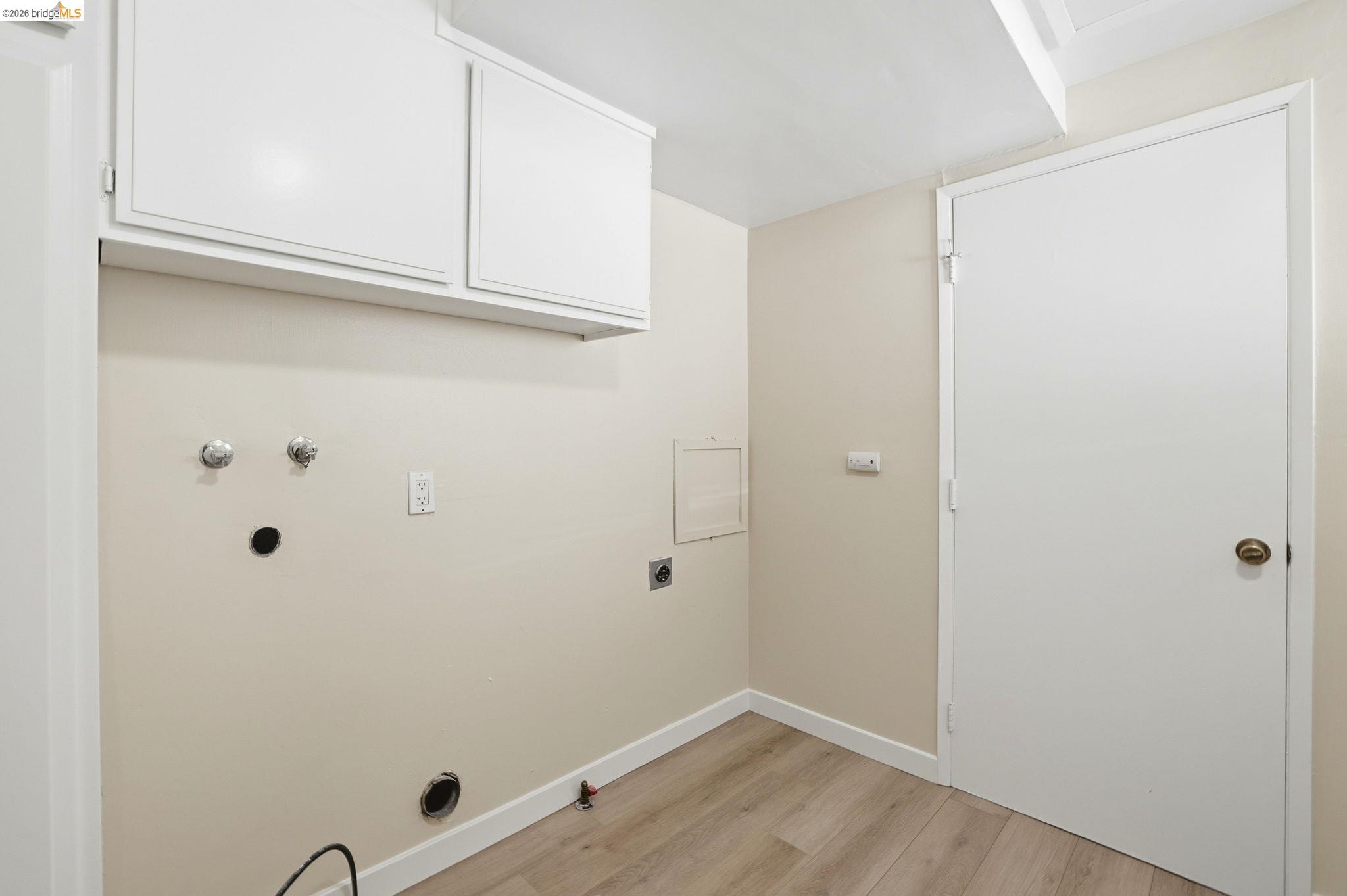 518 Churchill Park Dr