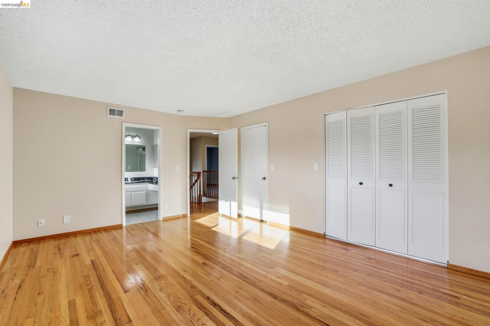 518 Churchill Park Dr