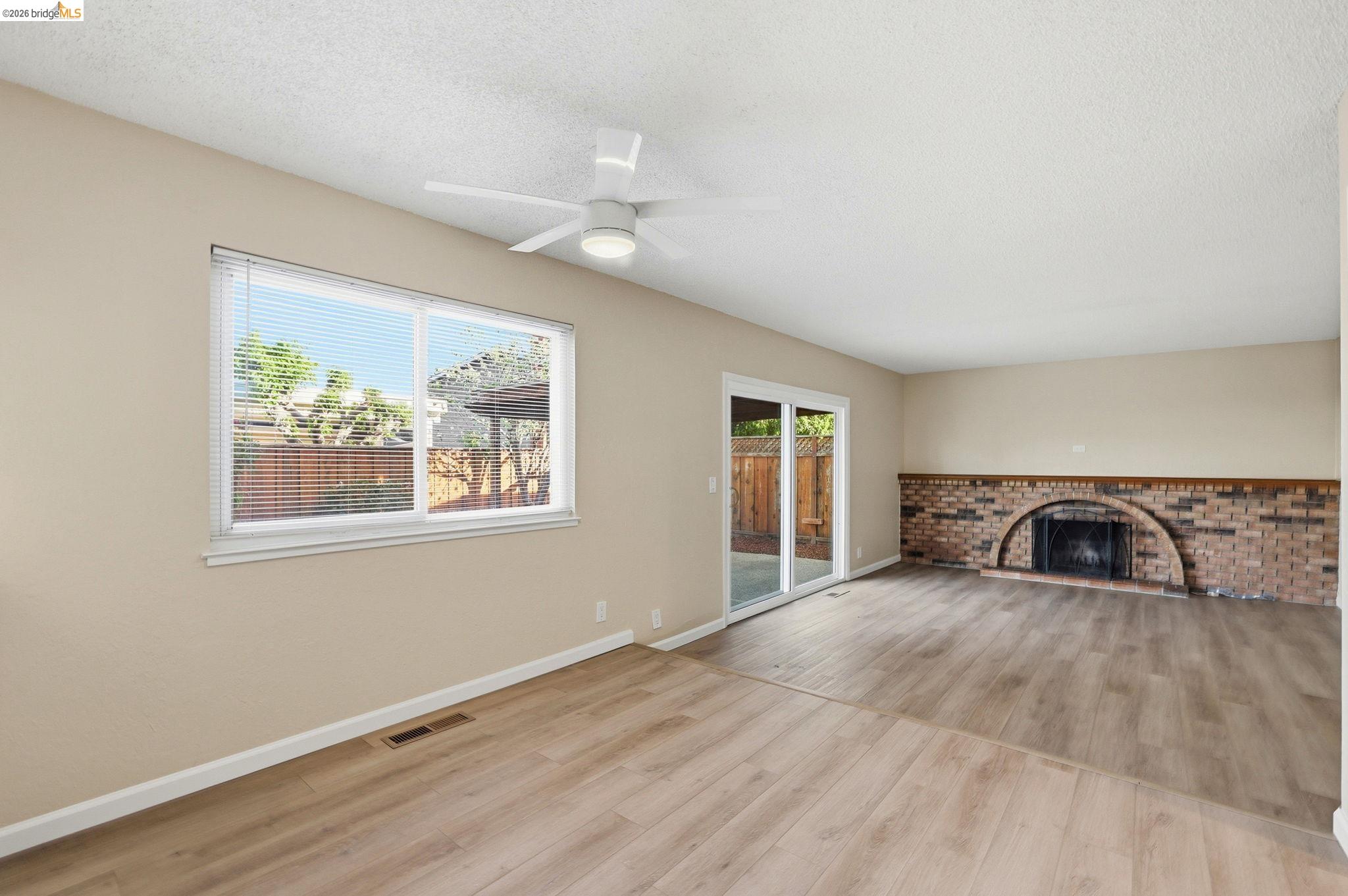 518 Churchill Park Dr