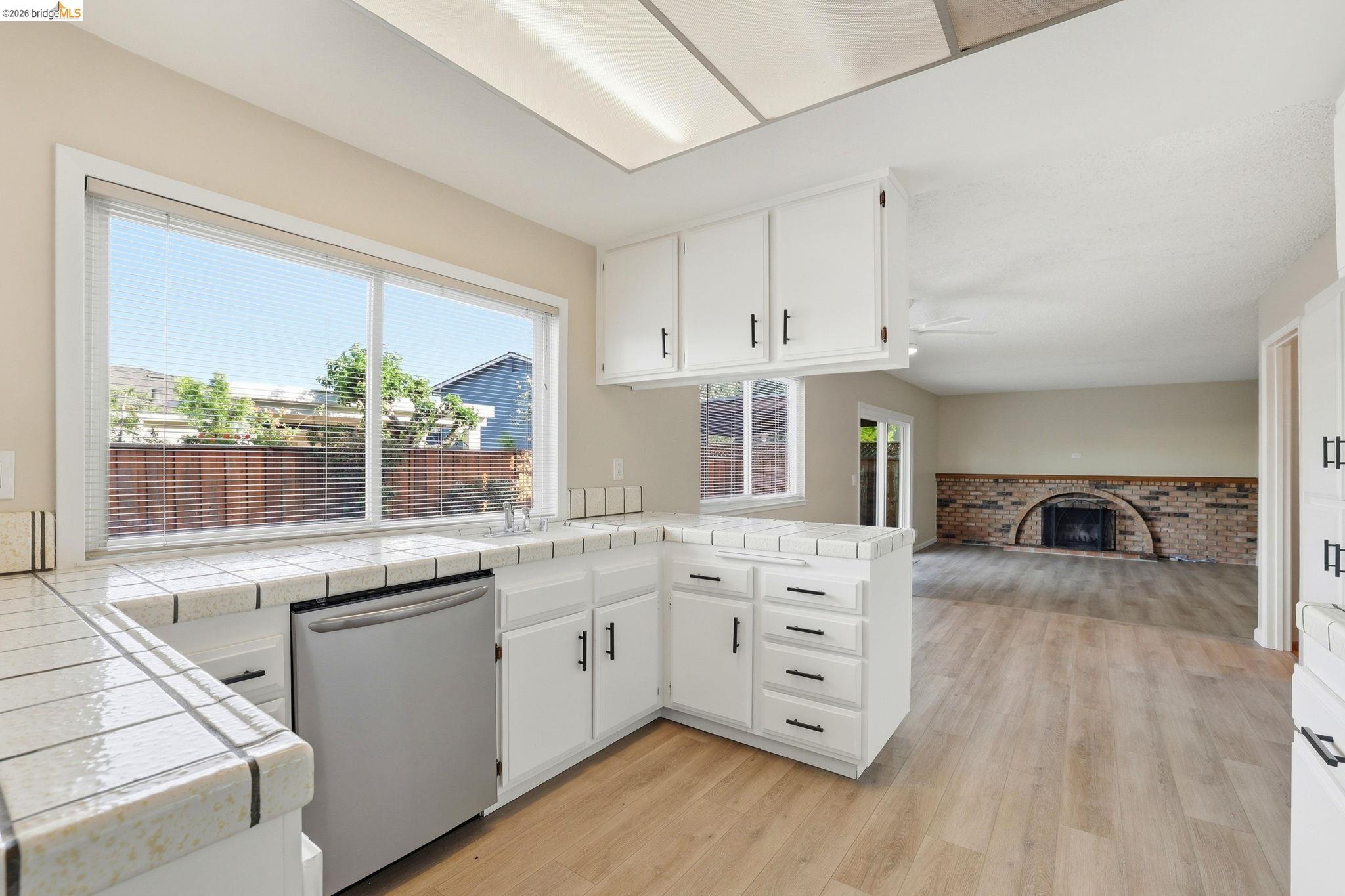 518 Churchill Park Dr