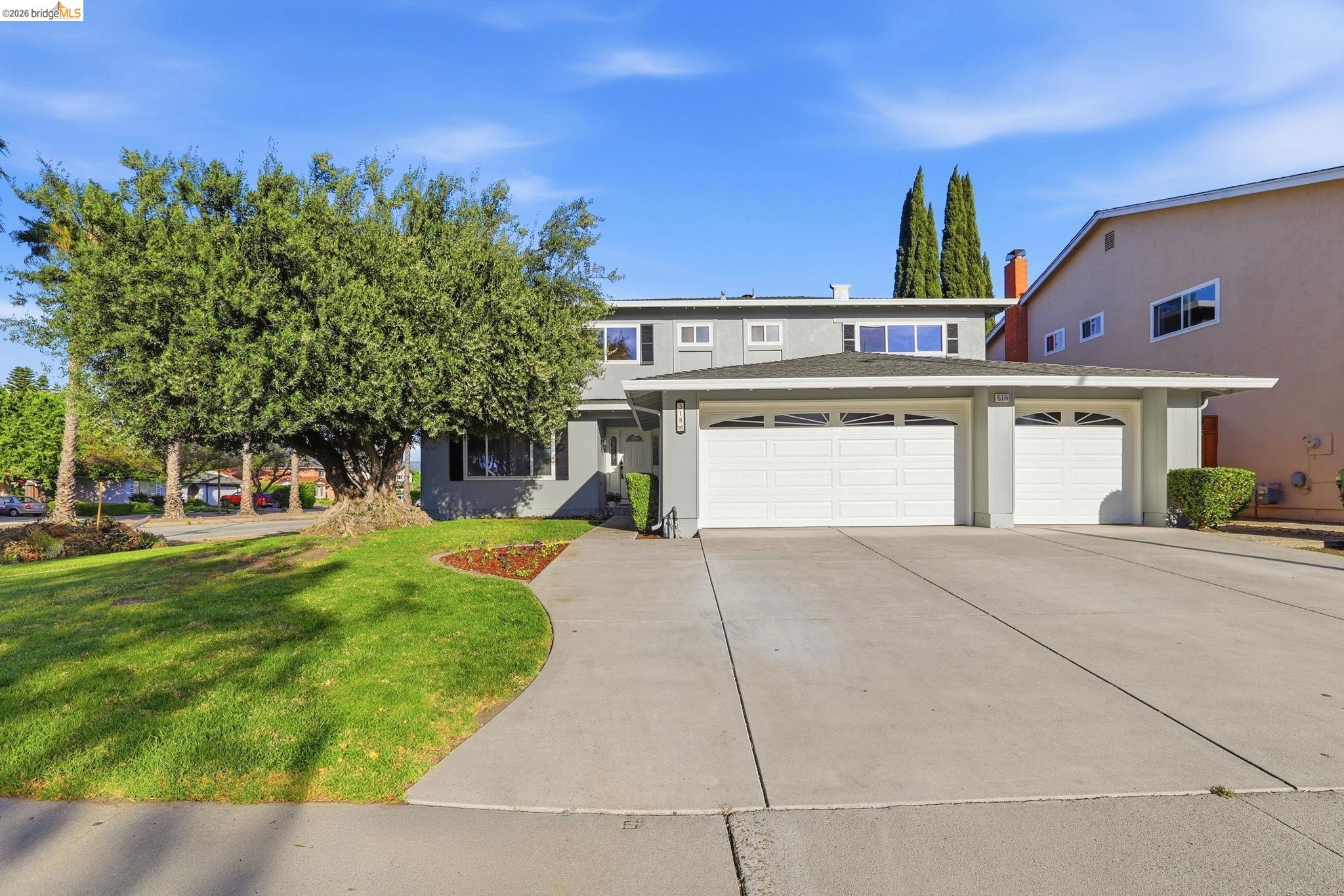 518 Churchill Park Dr