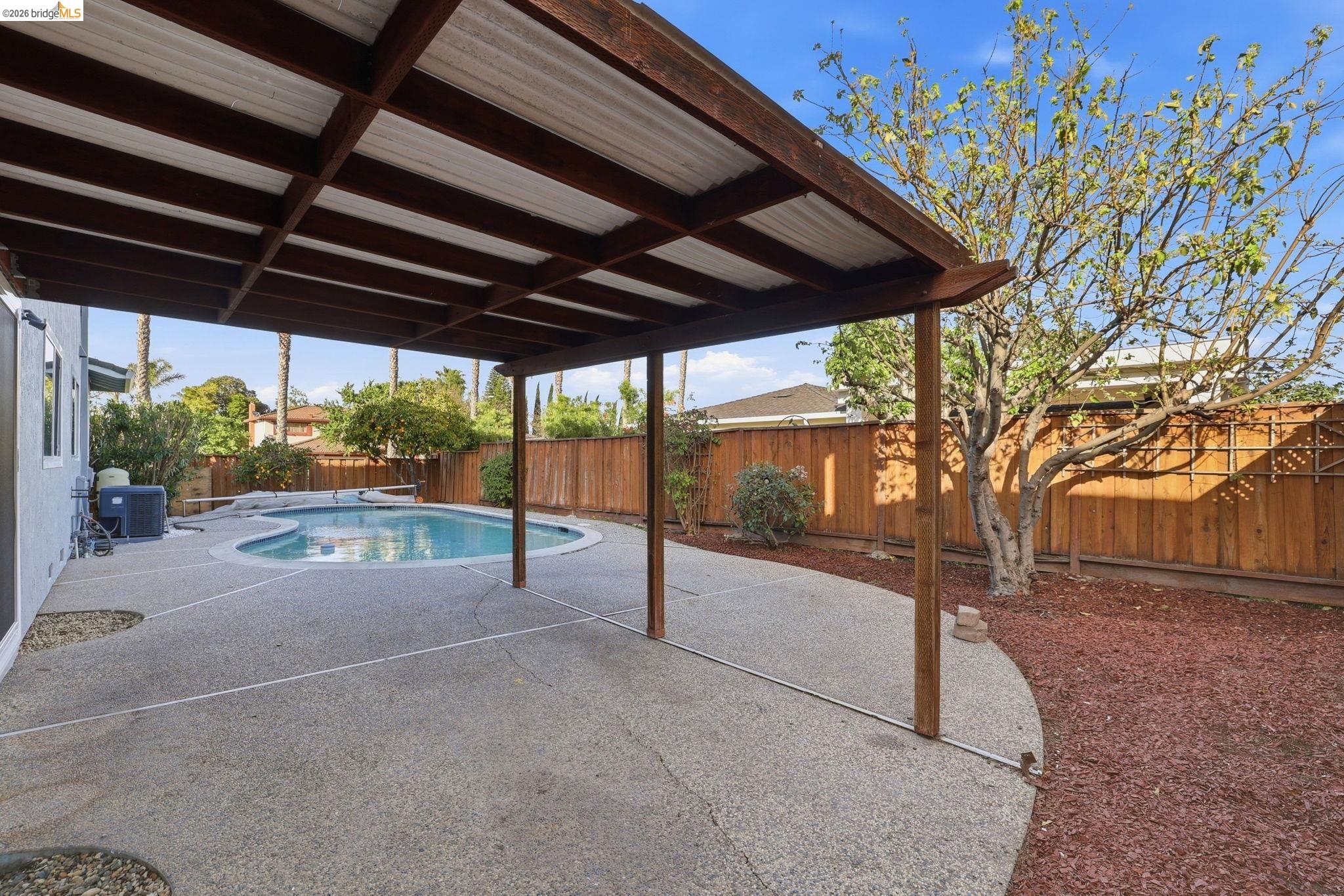 518 Churchill Park Dr