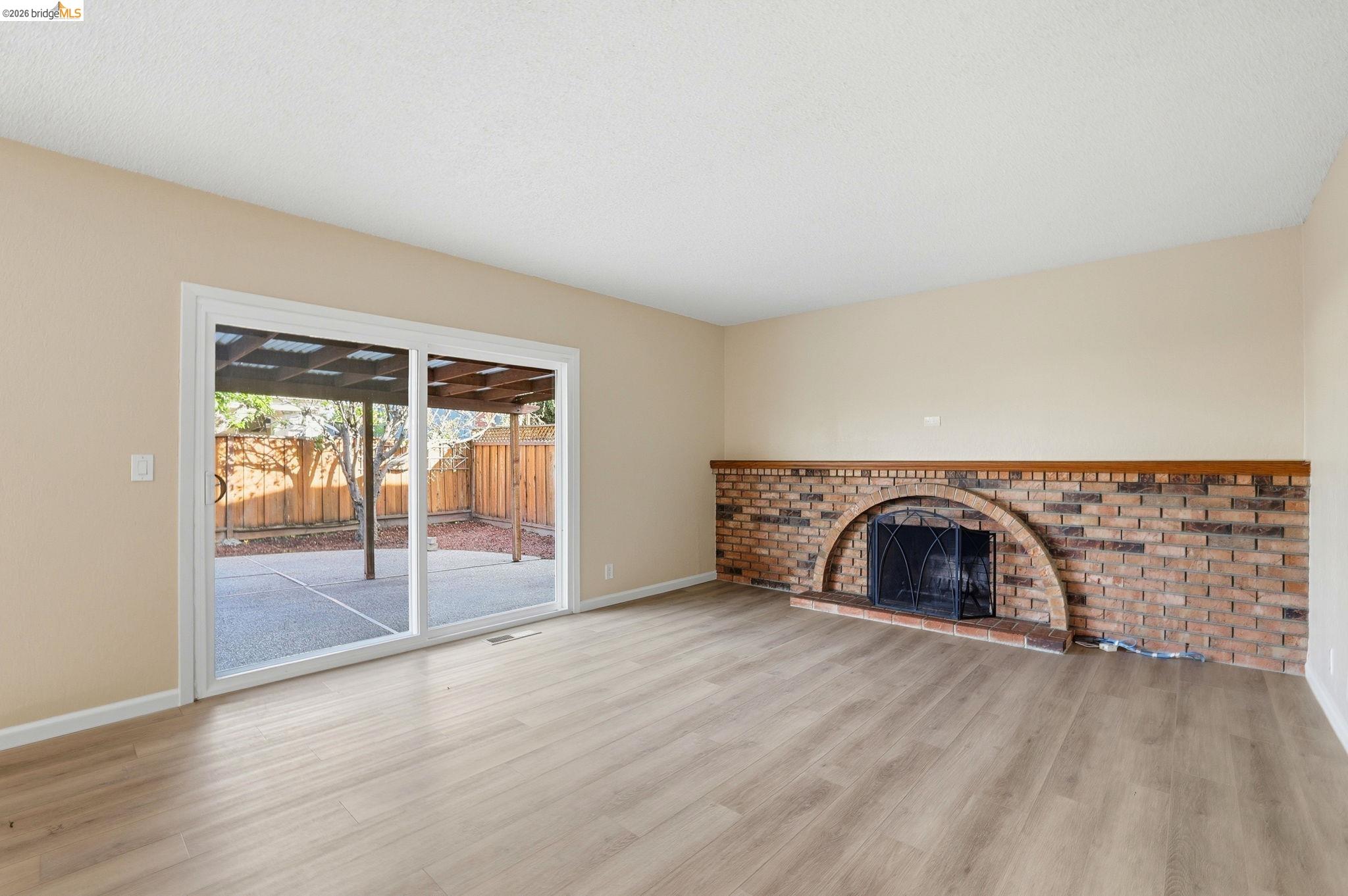 518 Churchill Park Dr