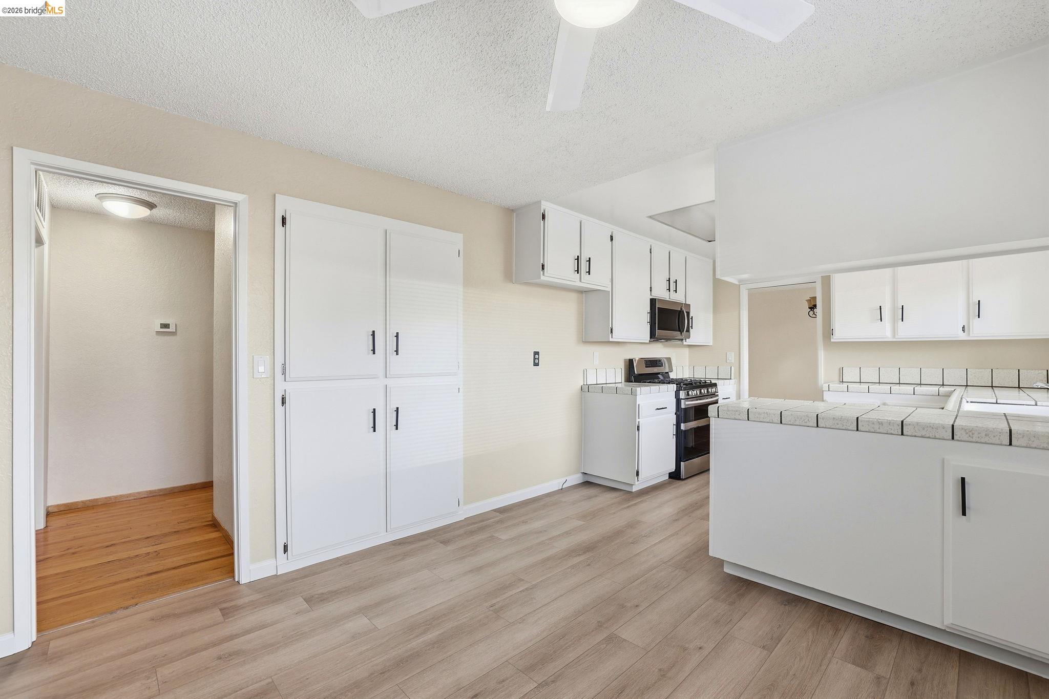 518 Churchill Park Dr