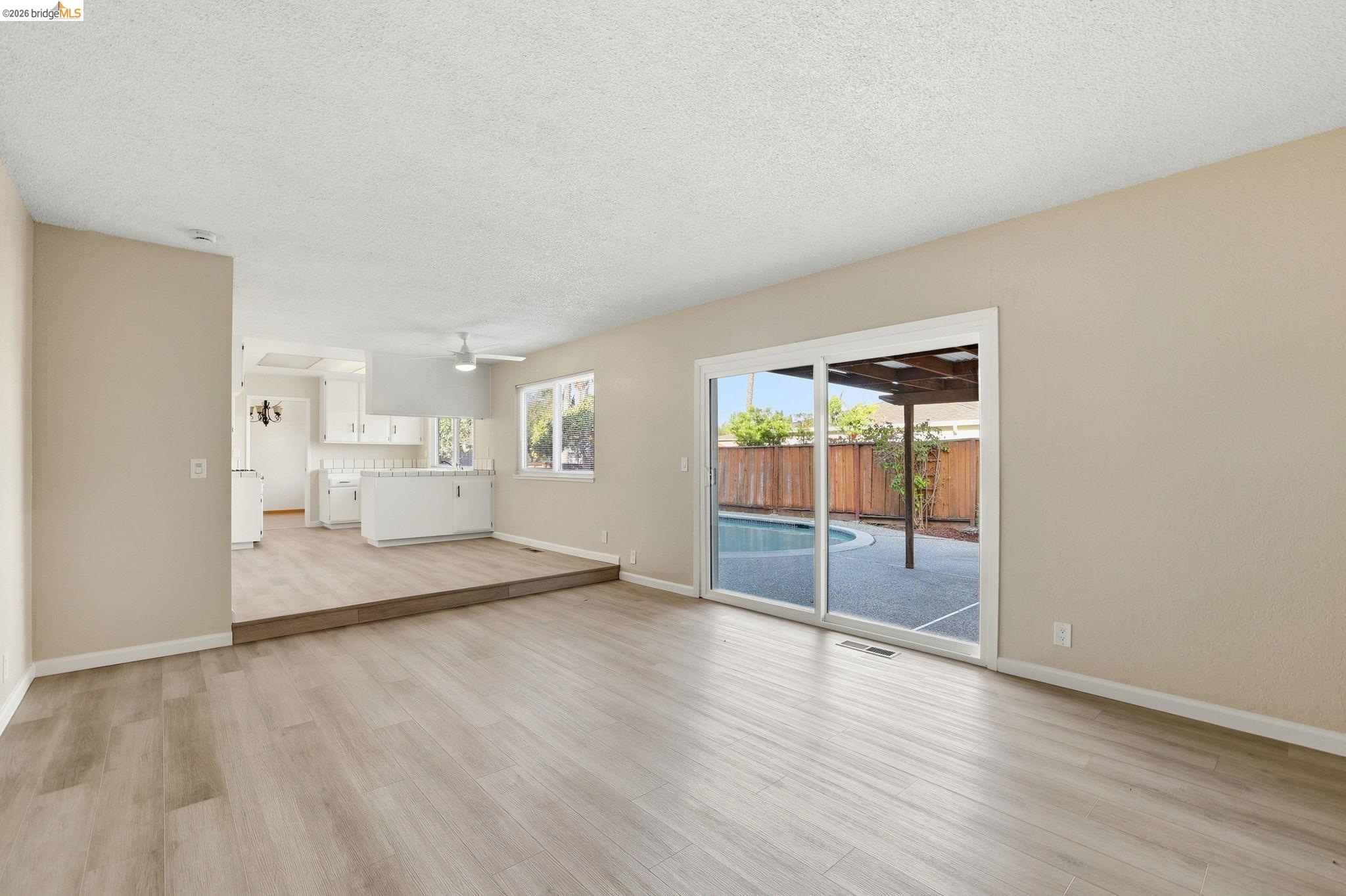 518 Churchill Park Dr