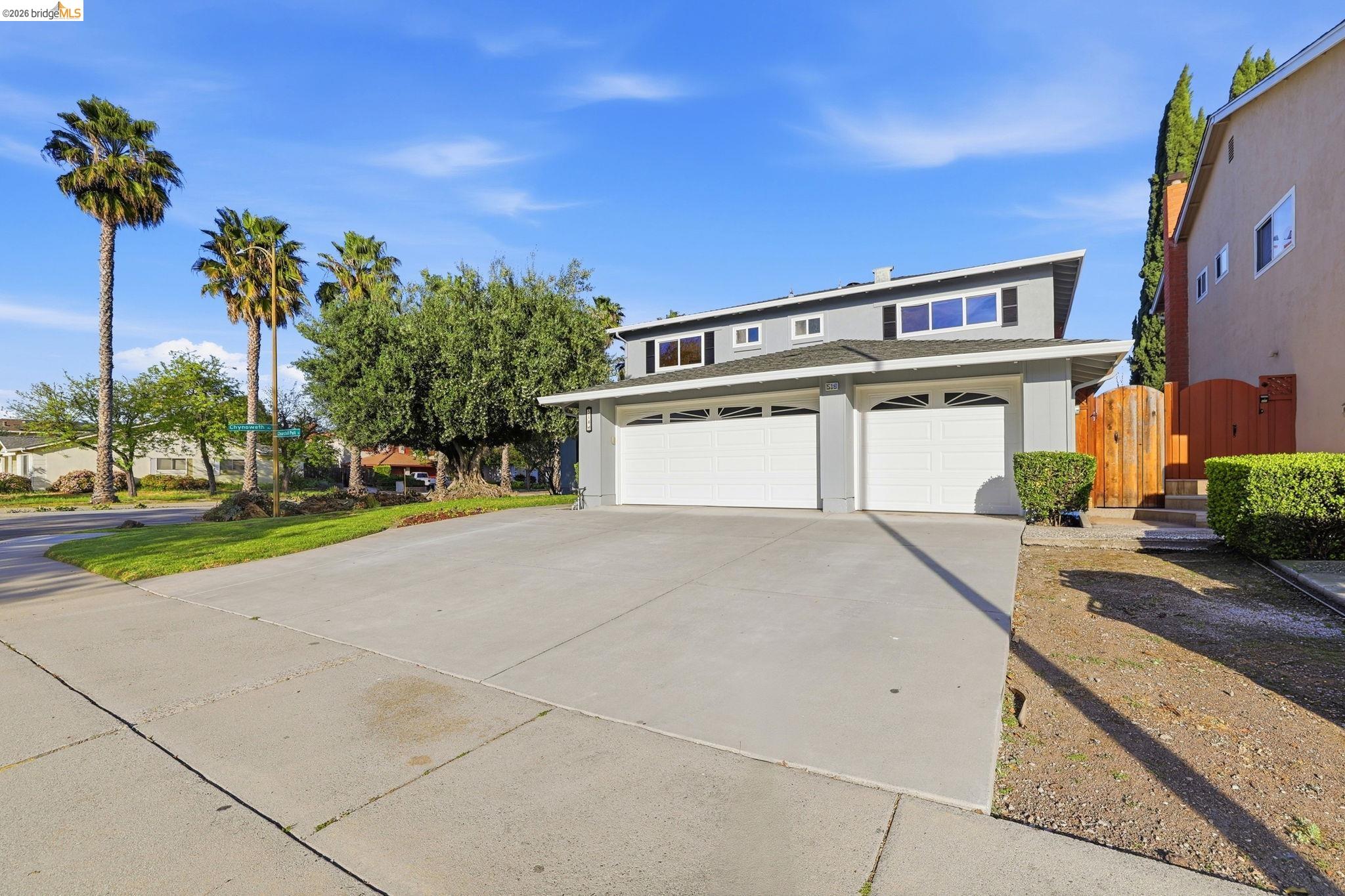 518 Churchill Park Dr