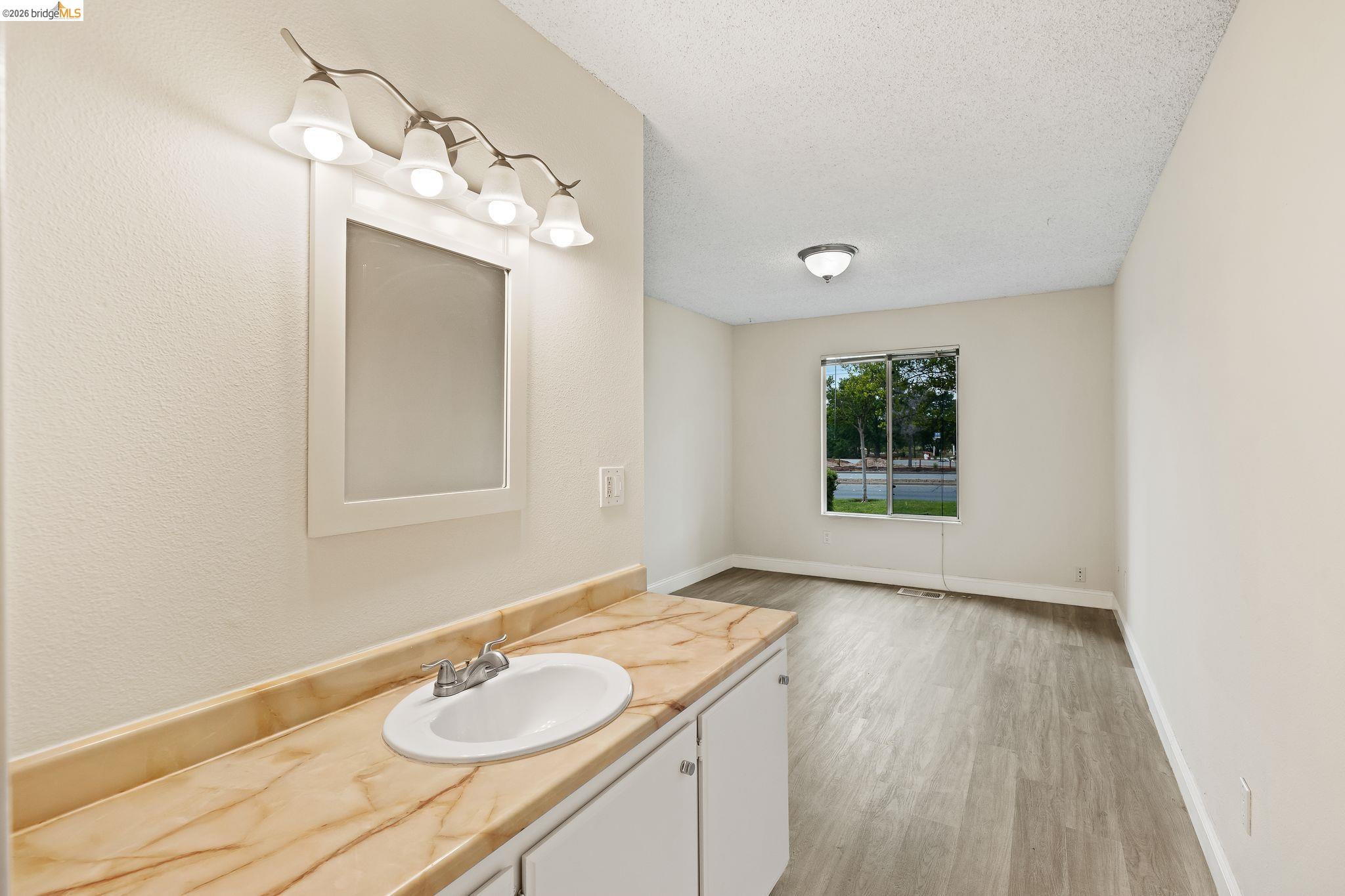 5425 Concord Blvd. Unit: A4