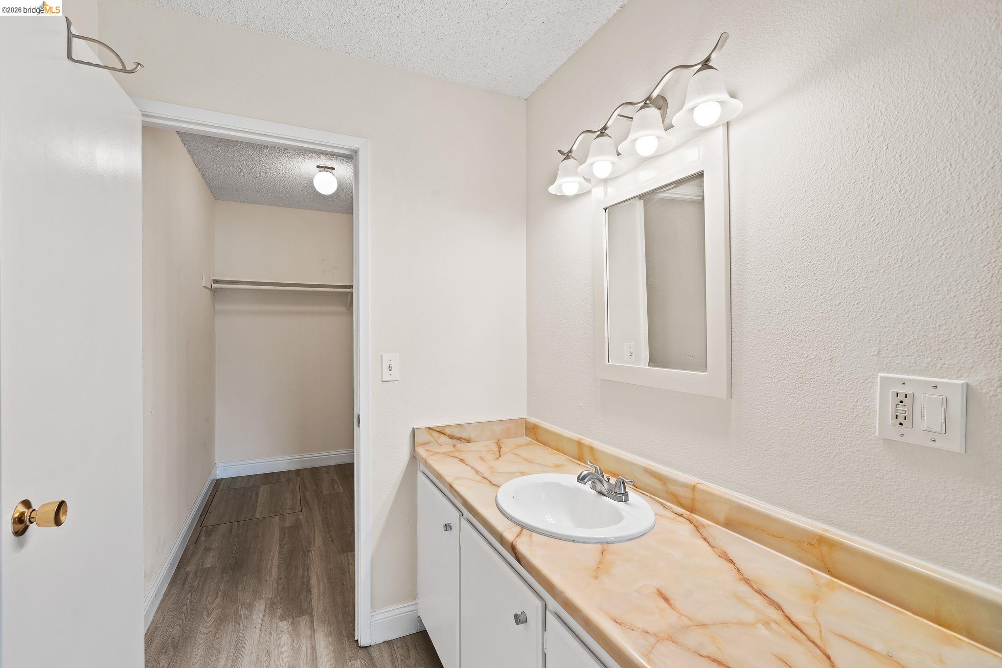 5425 Concord Blvd. Unit: A4