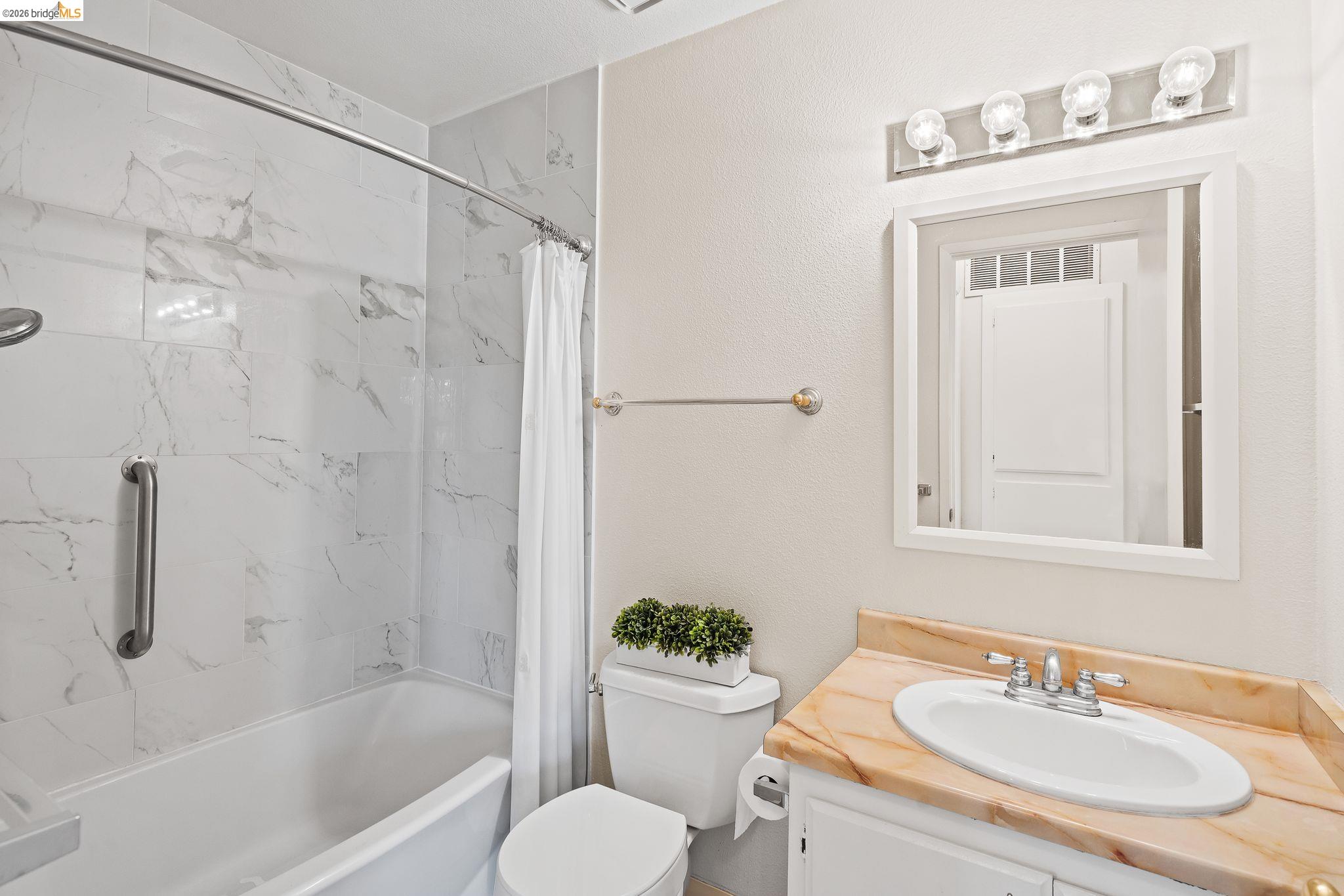 5425 Concord Blvd. Unit: A4