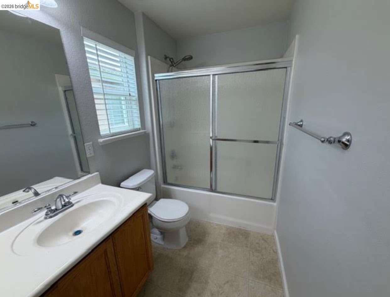 111 Tennyson Ct