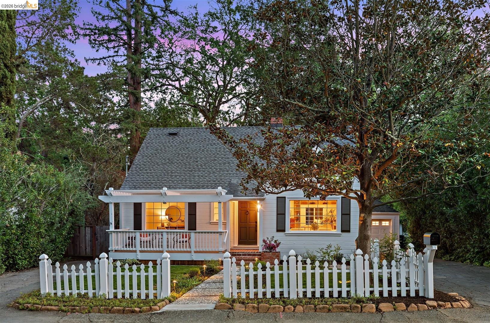 7 Arbor Way