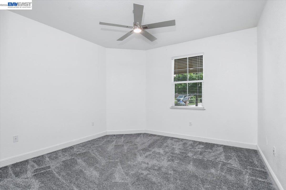 1600 Amber Ln