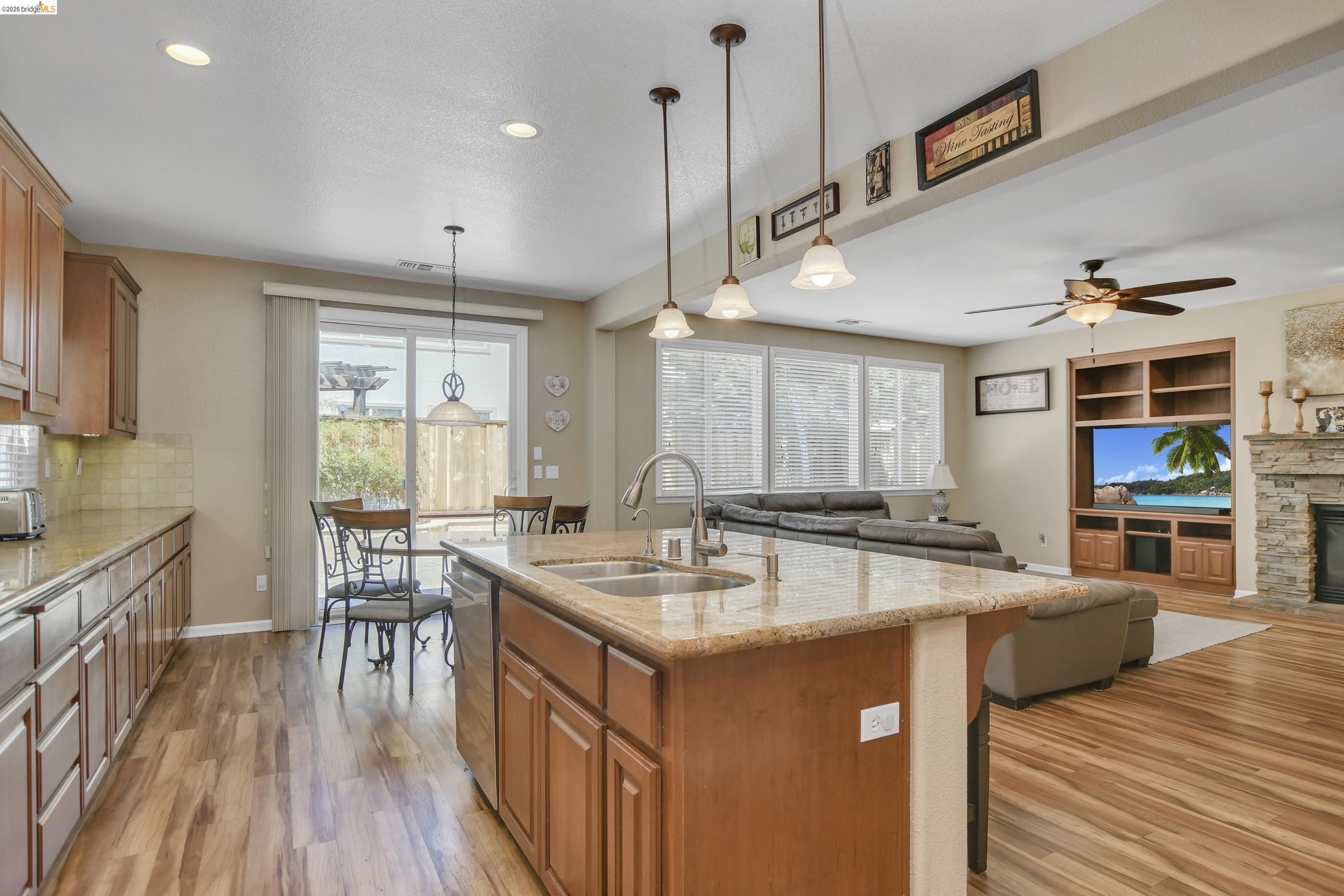 5563 Arcadia Cir