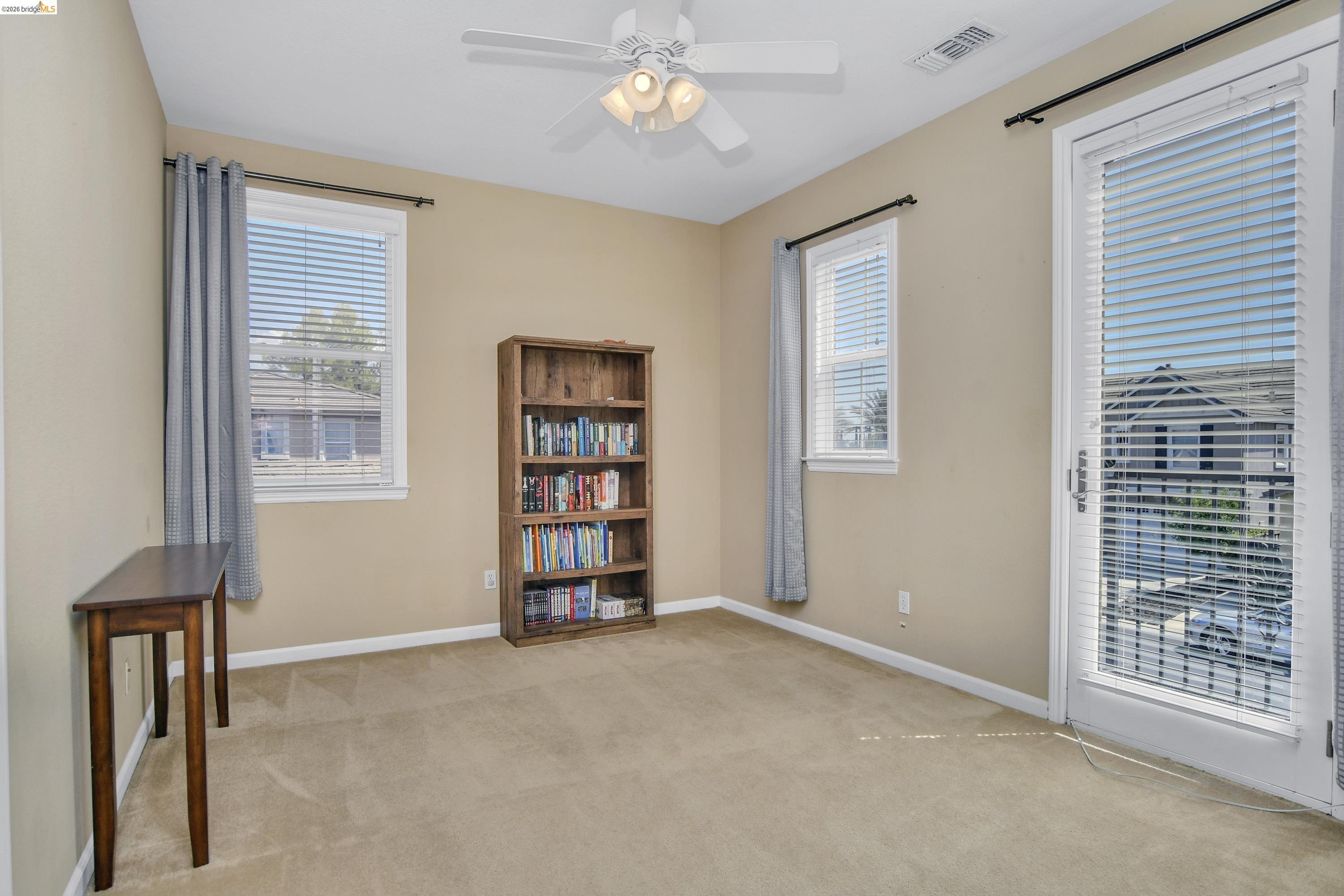 5563 Arcadia Cir