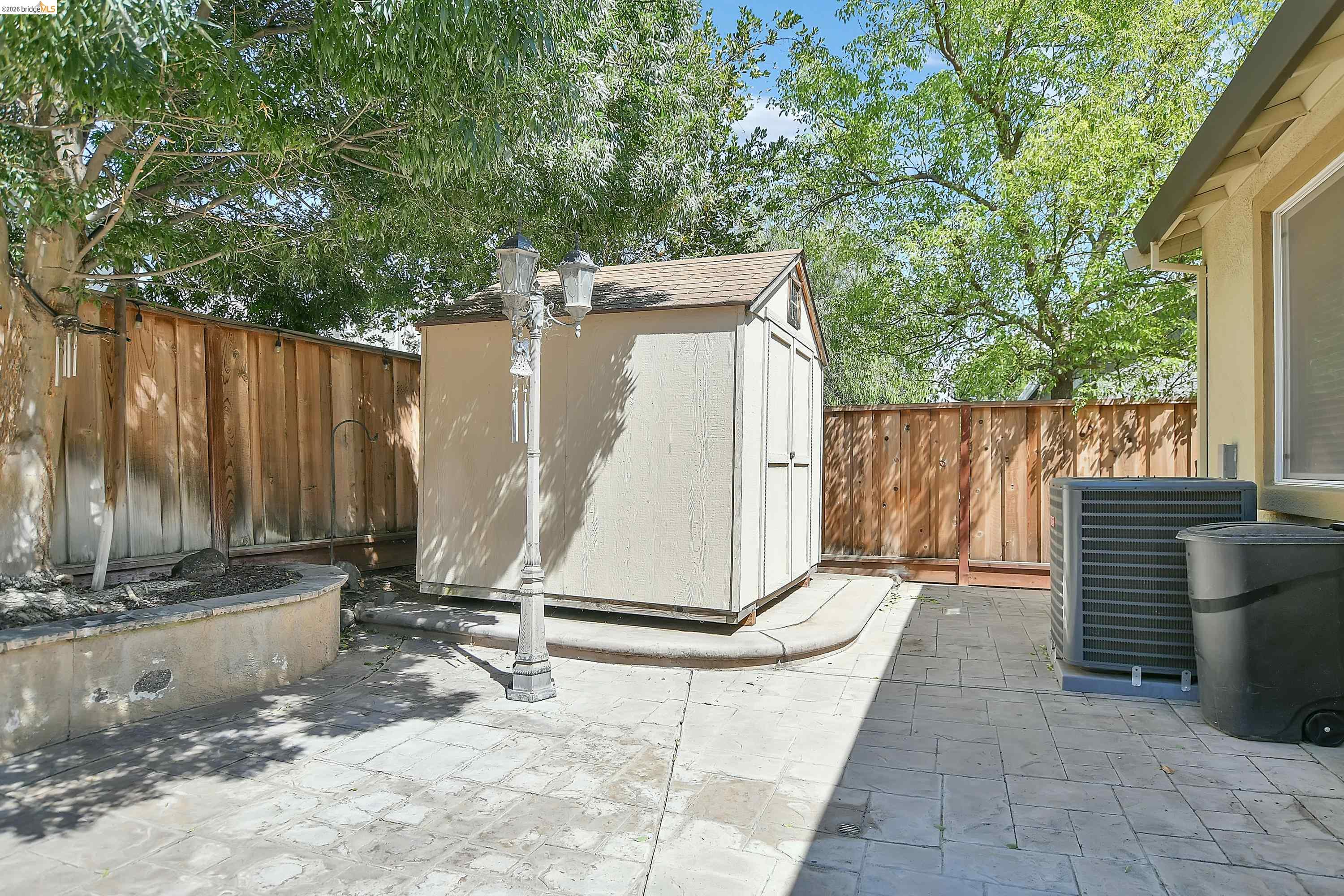 5563 Arcadia Cir