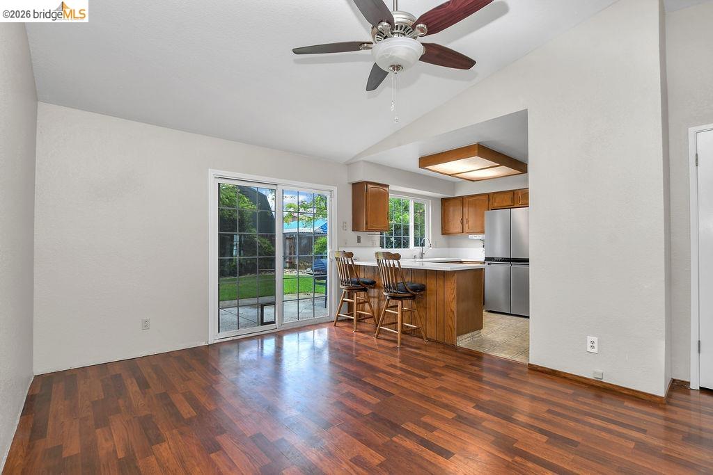 1040 Kapareil Dr