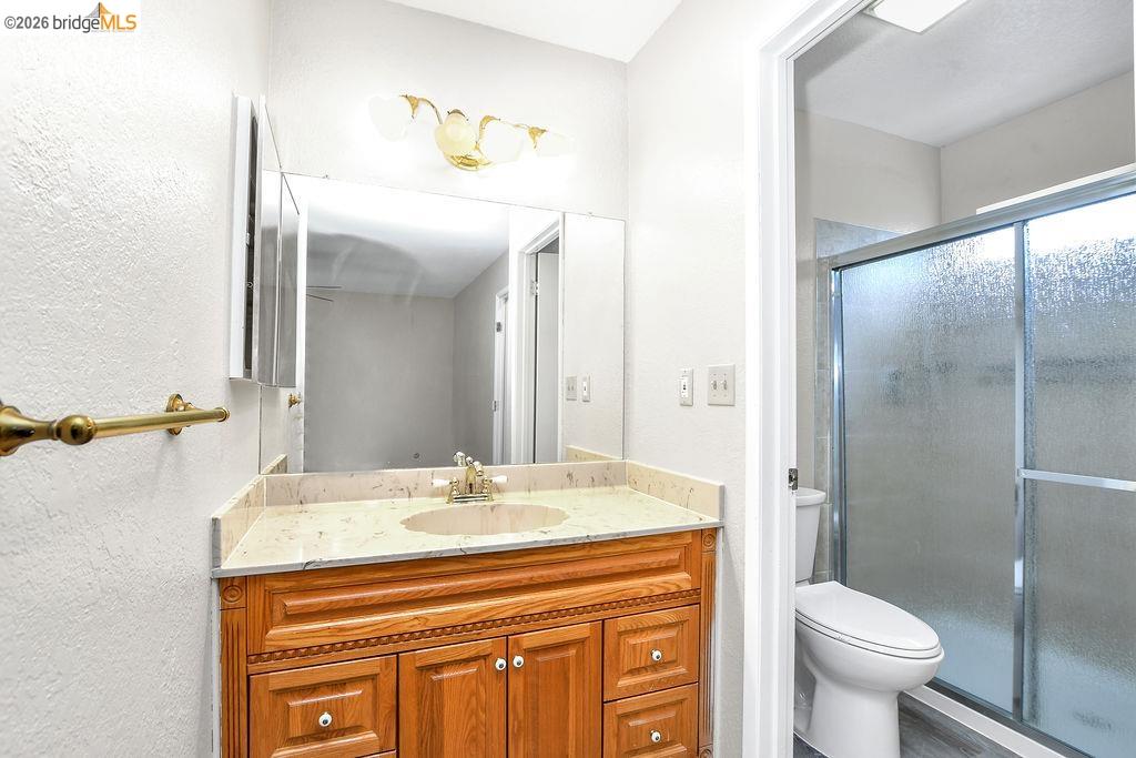 1040 Kapareil Dr