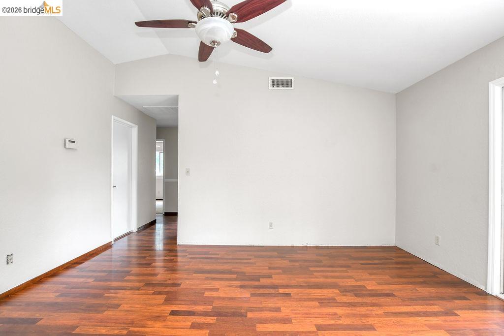1040 Kapareil Dr