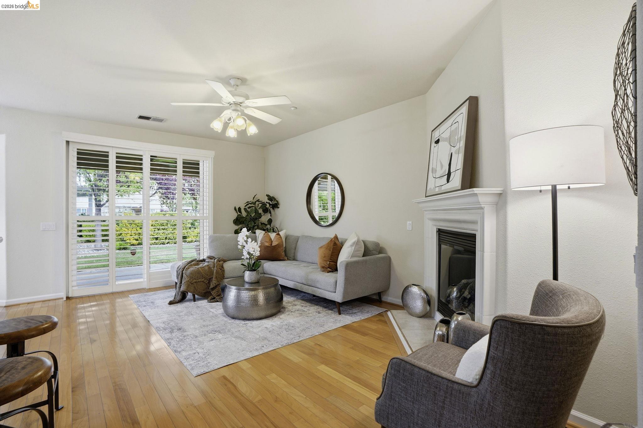 427 Stephens Dr