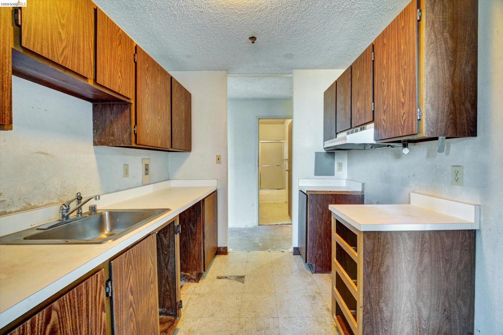 555 Pierce St 520